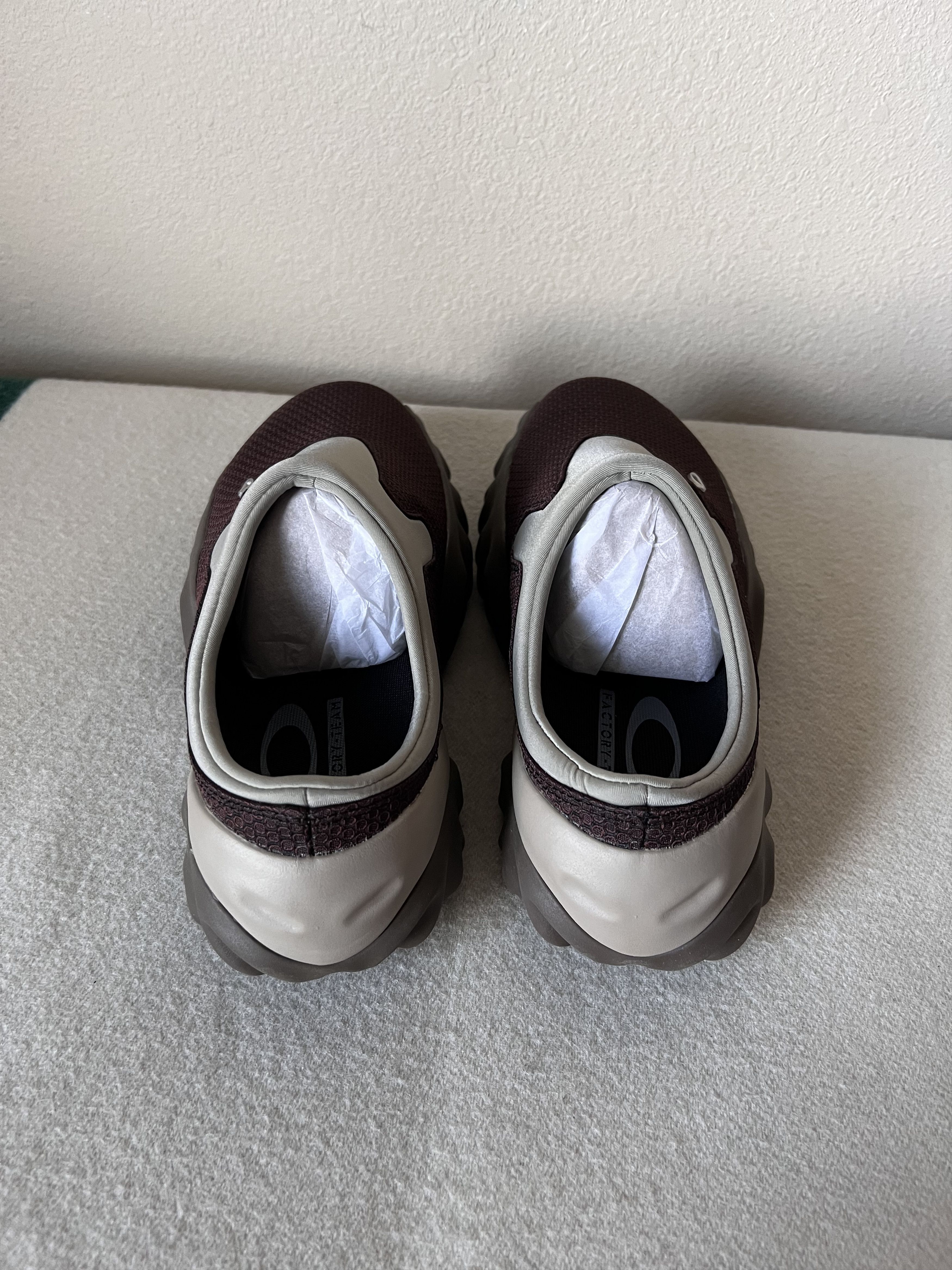 Oakley Oakley Factory Team Chop Saw Mule in Maroon Espresso Size US 11 / EU 44 - 5 Thumbnail