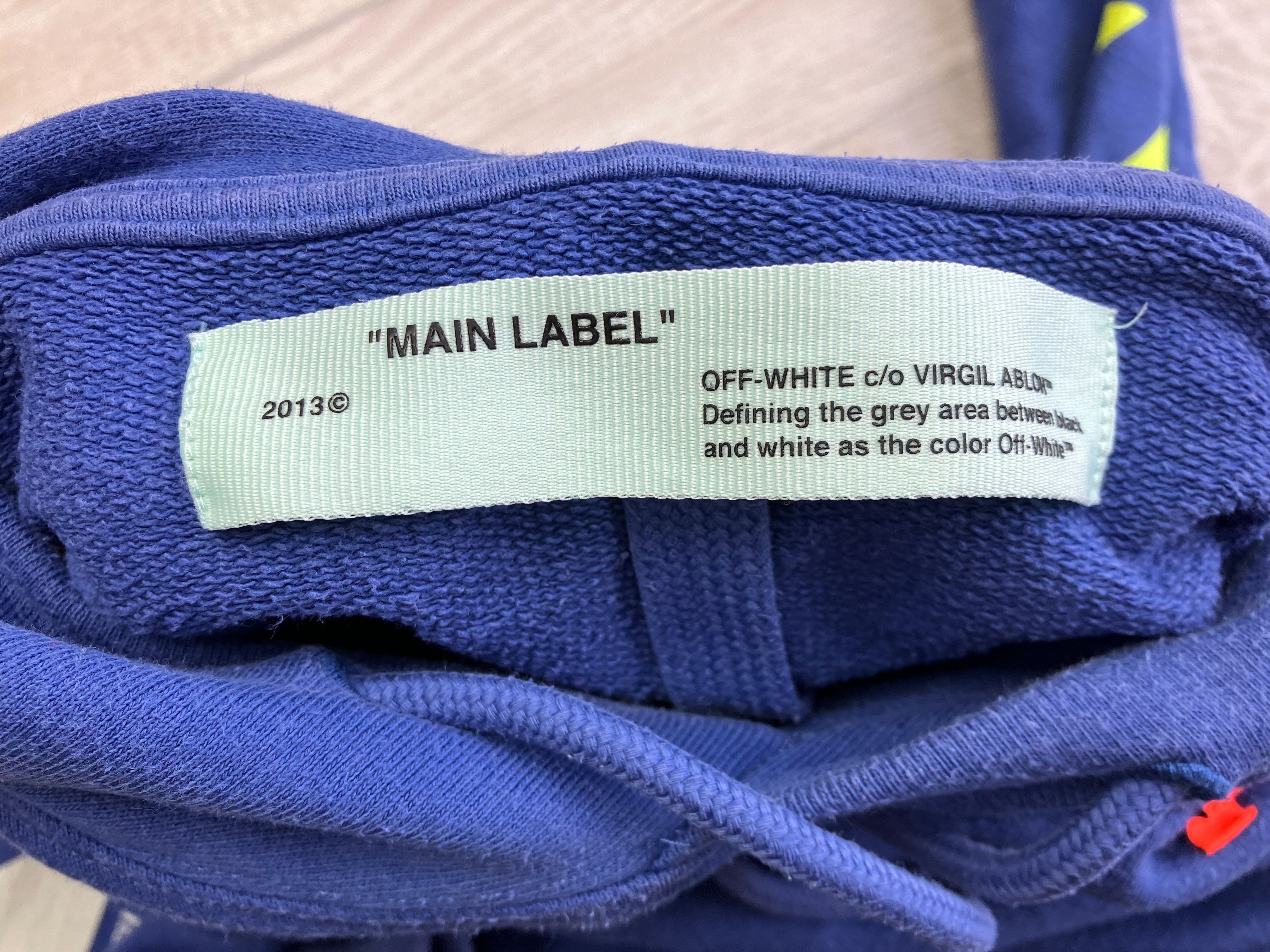 Off-White Off-White Blue Gradient logo White Yellow Pullover Hoodie Size US S / EU 44-46 / 1 - 10 Thumbnail