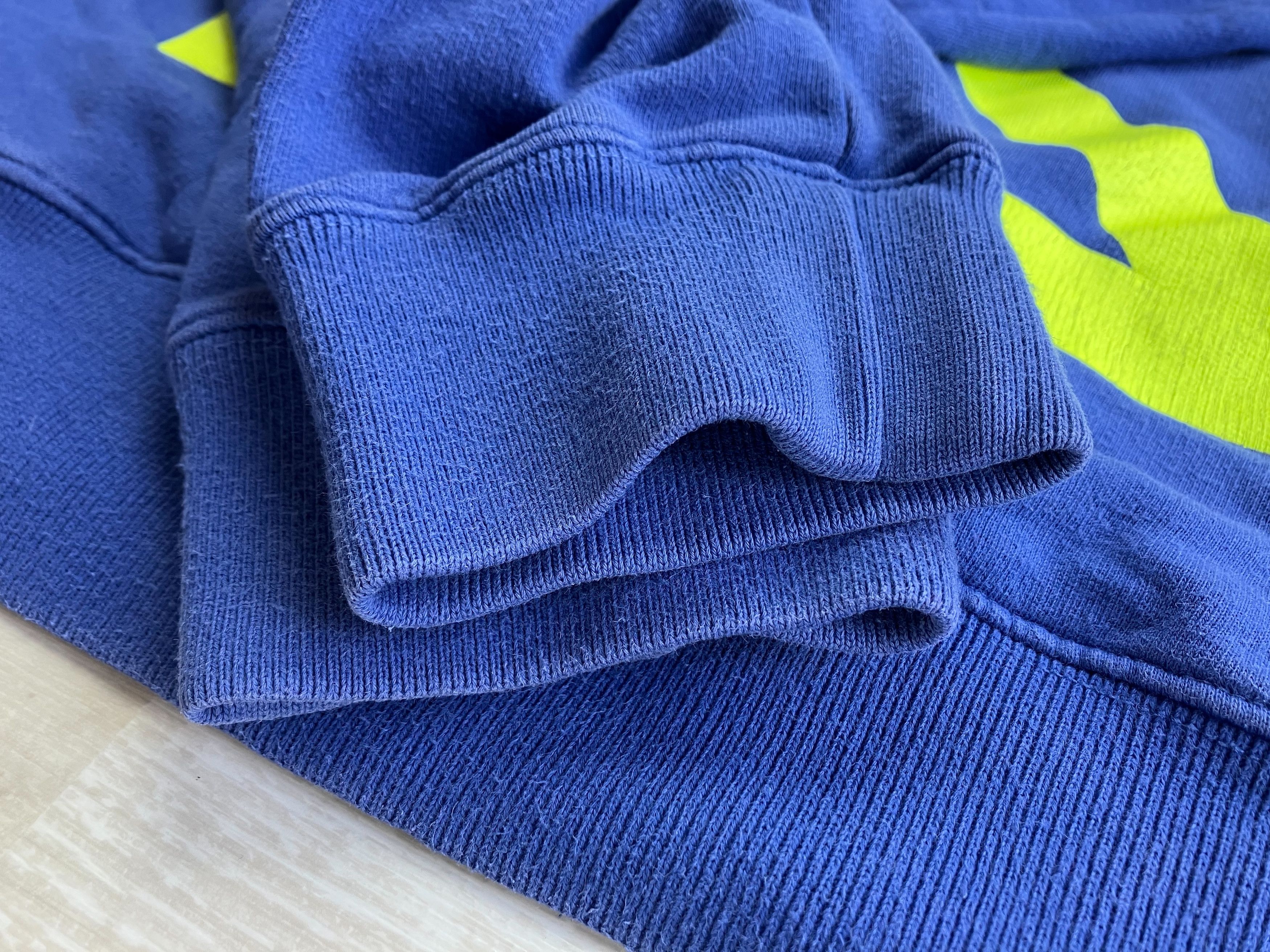 Off-White Off-White Blue Gradient logo White Yellow Pullover Hoodie Size US S / EU 44-46 / 1 - 8 Thumbnail
