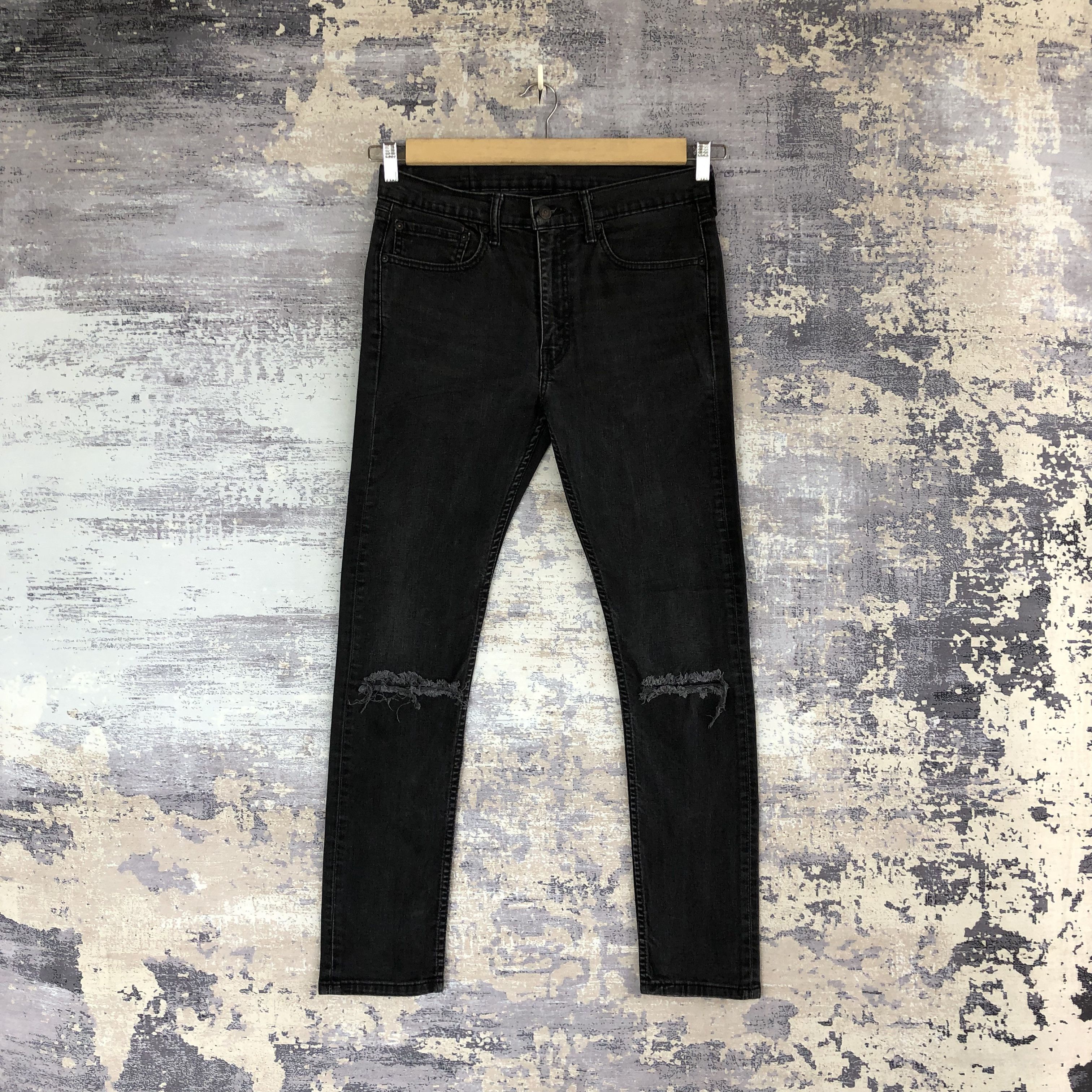 Levi's Vintage Levi's Faded Black Jeans Distressed Levi's Denim Size US 30 / EU 46 - 1 Thumbnail