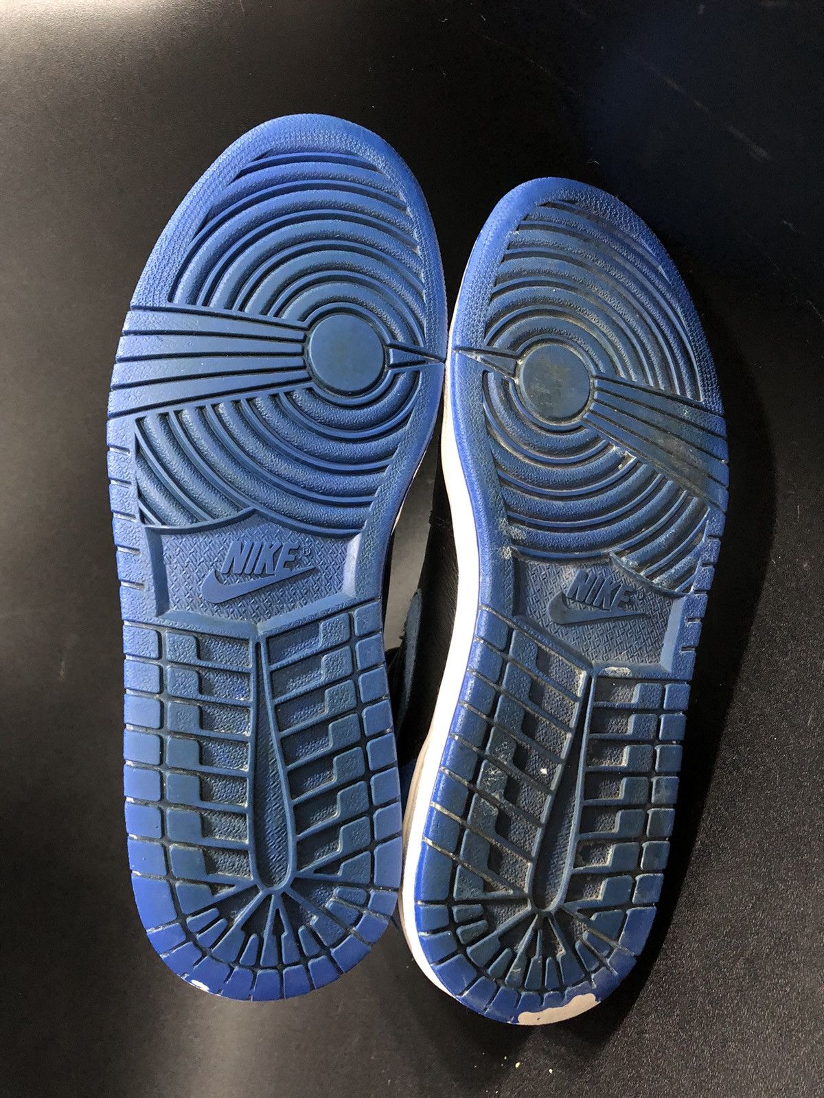 Nike Air Jordan 1 Royal 2001 Size US 8.5 / EU 41-42 - 8 Thumbnail