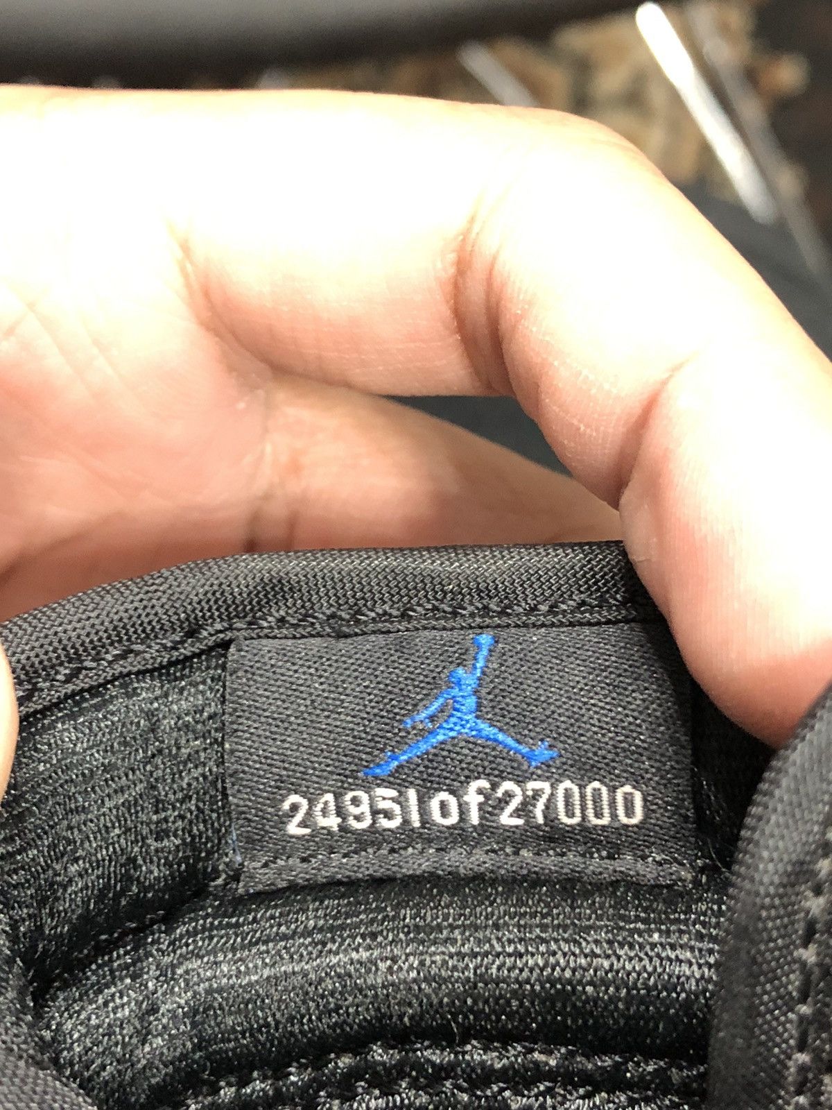 Nike Air Jordan 1 Royal 2001 Size US 8.5 / EU 41-42 - 9 Thumbnail