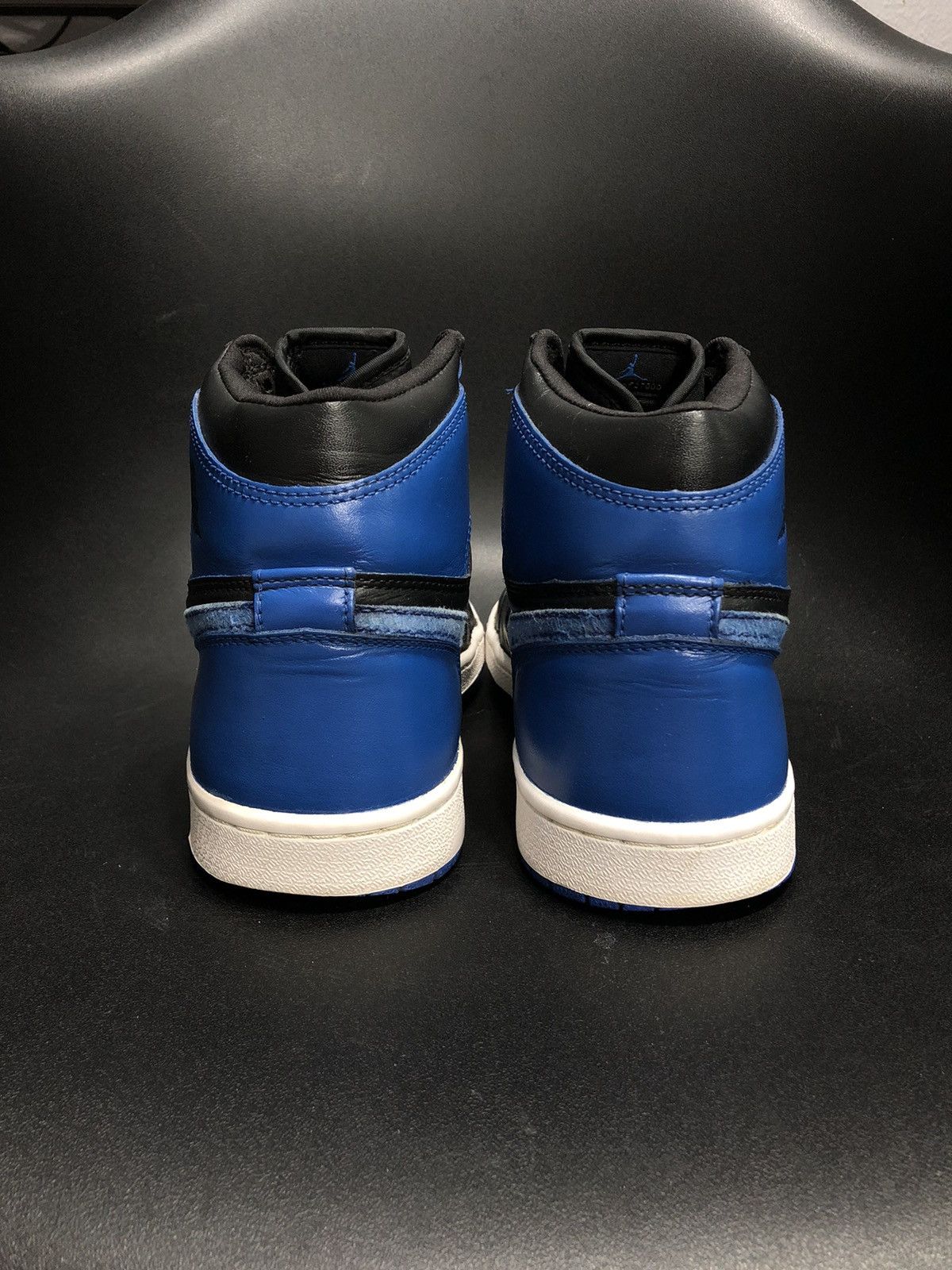 Nike Air Jordan 1 Royal 2001 Size US 8.5 / EU 41-42 - 4 Thumbnail