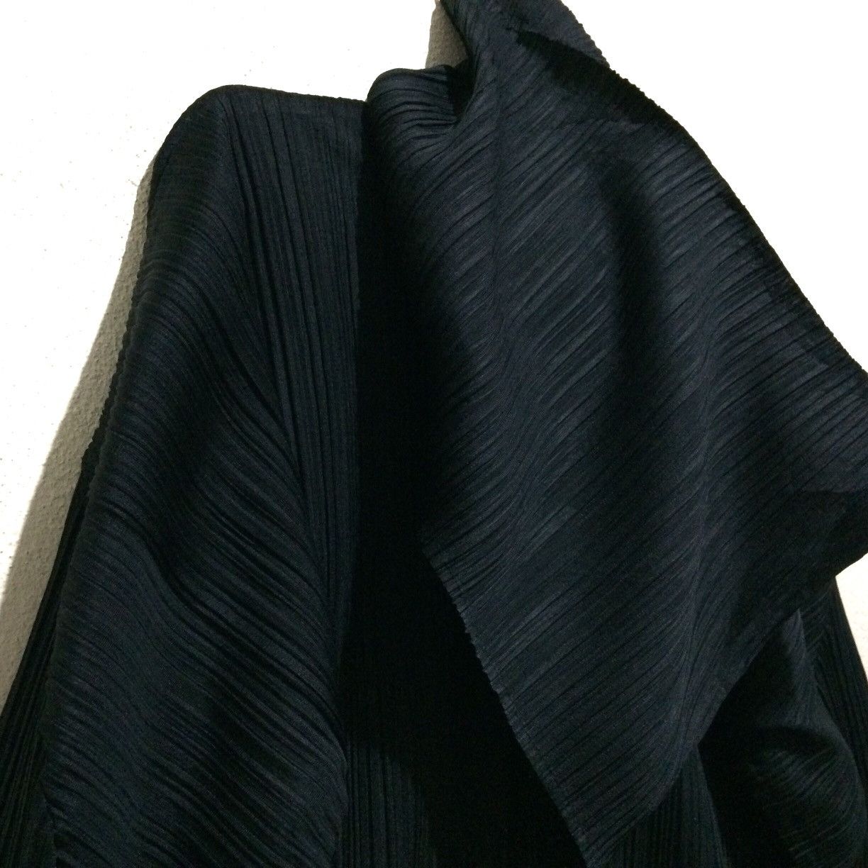 Issey Miyake Pleats Please ISSEY MIYAKE Long Hoodie Zipper Top JAPAN Size US L / EU 52-54 / 3 - 2 Thumbnail