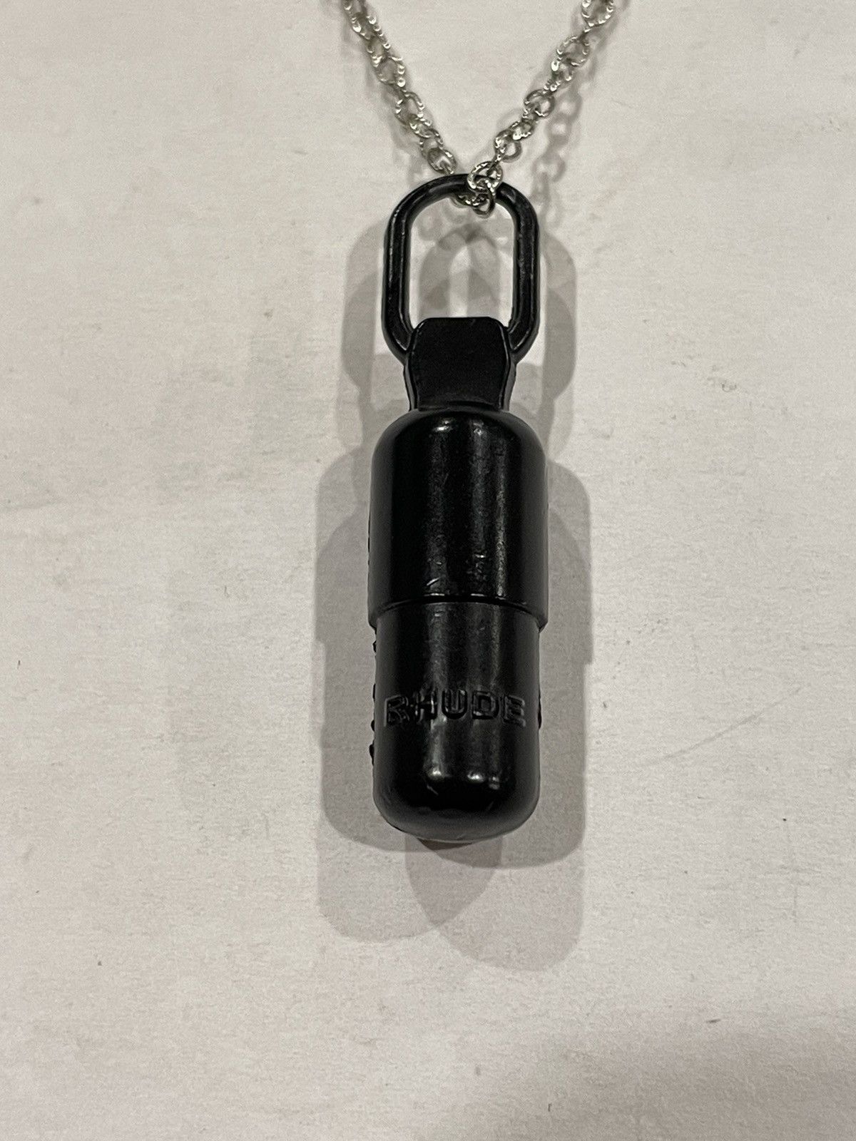 Rhude RARE Rhude Black Pill Pendant Silver Roll Chain Necklace Size ONE SIZE - 2 Thumbnail