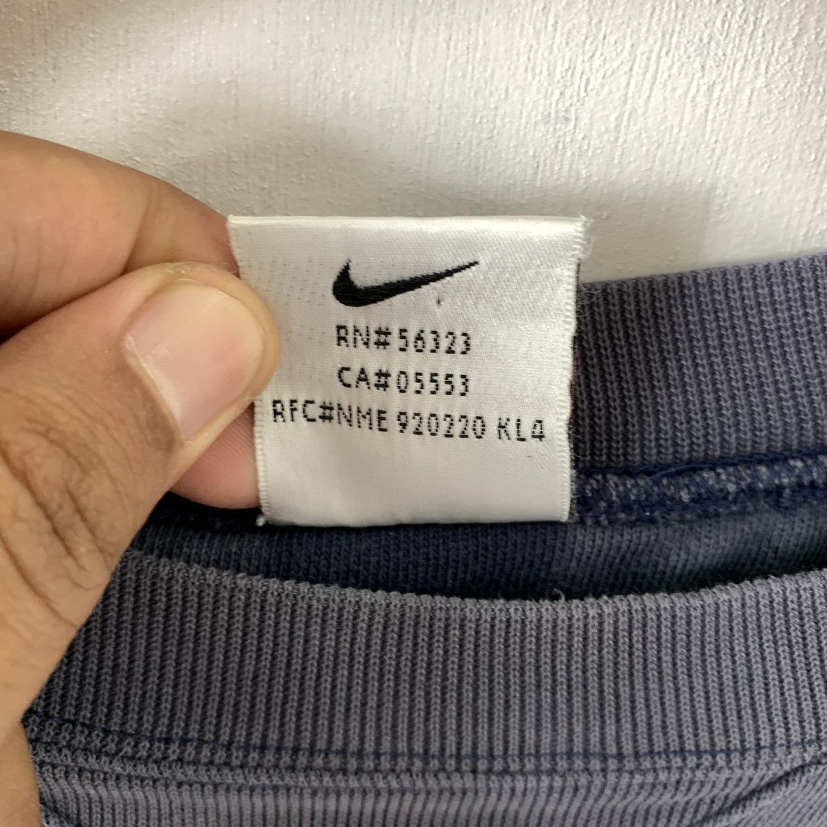Nike × Vintage Vintage 90s Sunfaded Nike Small Logo Sweatshirt Size US S / EU 44-46 / 1 - 5 Thumbnail