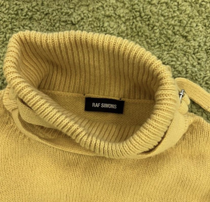 Raf Simons RAF simons turtleneck strap sweater fw19 Size US L / EU 52-54 / 3 - 3 Thumbnail