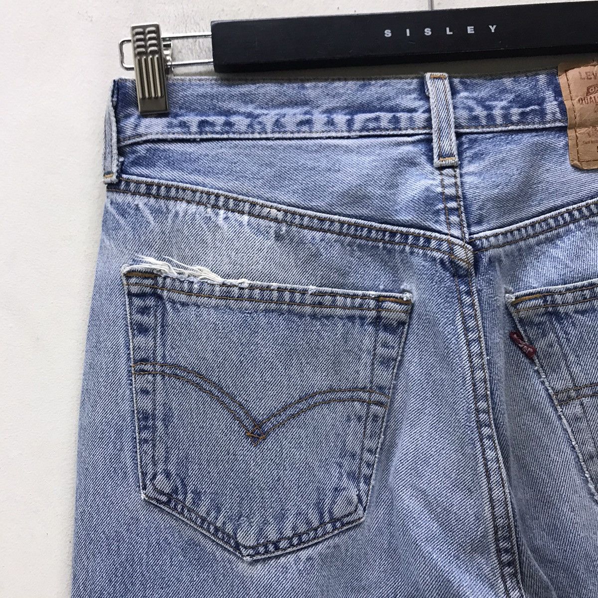 Levi's Vintage Levis 501xx Thrashed Jeans Kurt Cobain Size US 31 - 12 Thumbnail