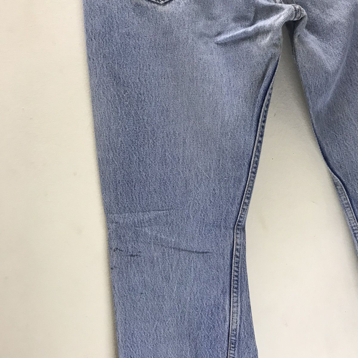 Levi's Vintage Levis 501xx Thrashed Jeans Kurt Cobain Size US 31 - 14 Thumbnail