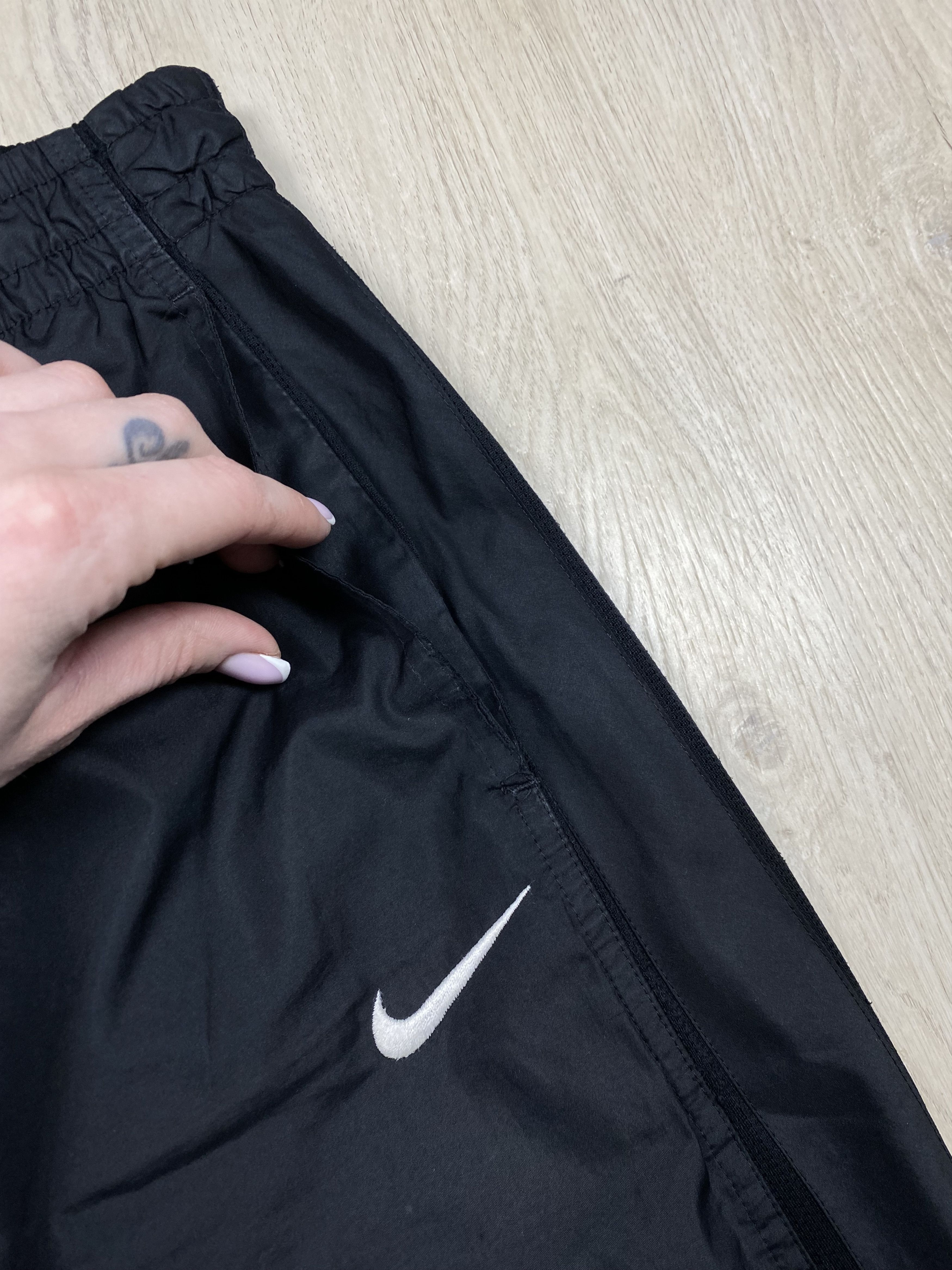 Nike Nike Vintage Nylon Pants Y2K Drill Gorpcore Thrashed Size US 32 / EU 48 - 3 Thumbnail