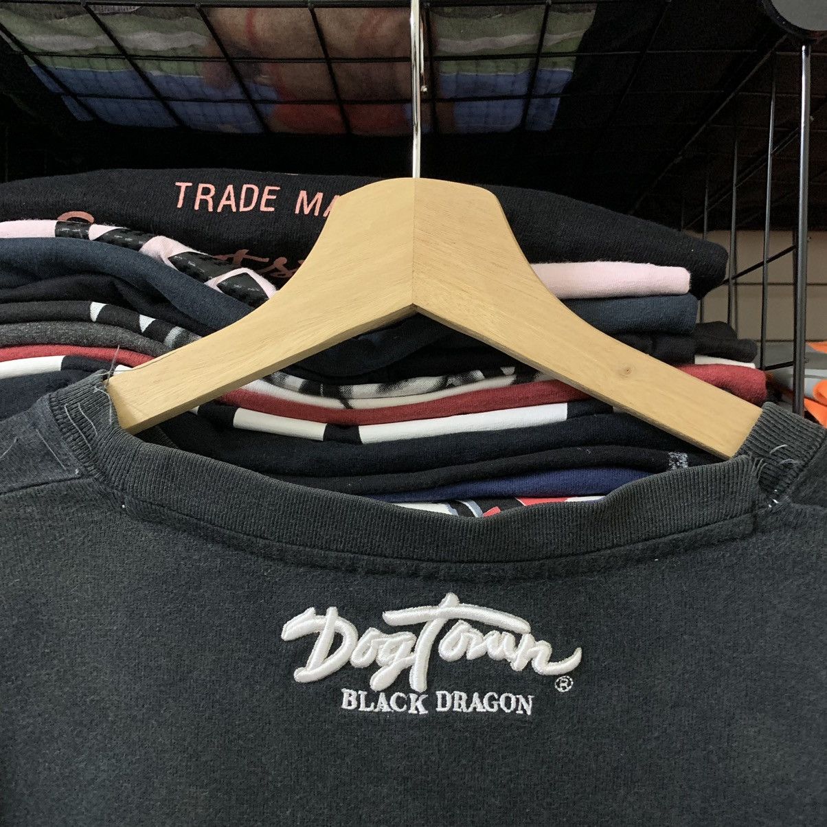 Dogtown VINTAGE DOGTOWN BLACK DRAGON TEE Size US XXL / EU 58 / 5 - 11 Thumbnail