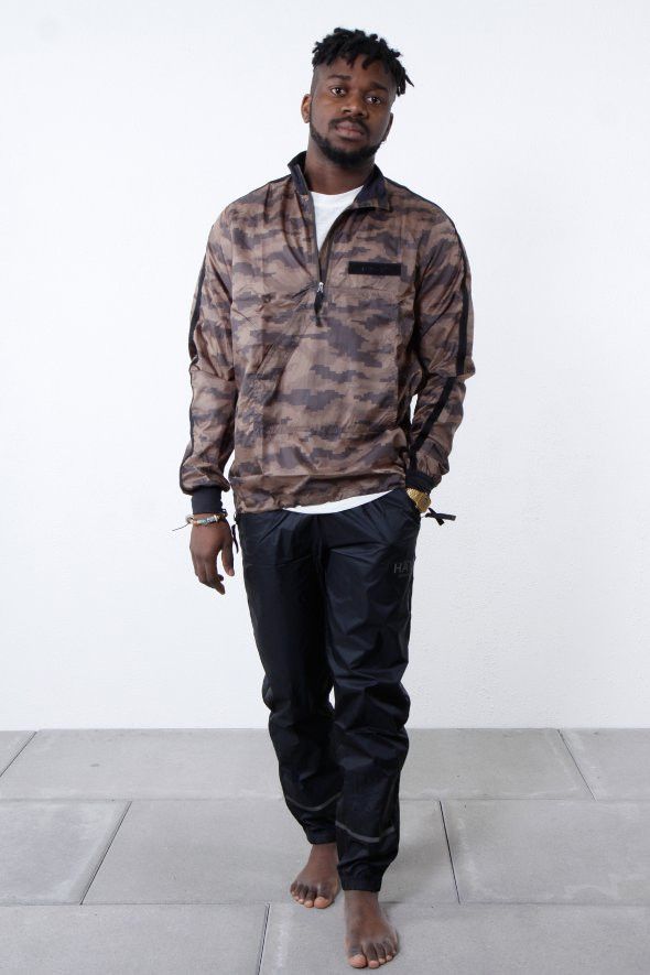 Halo halo tech stealth camo anorak Size US L / EU 52-54 / 3 - 14 Thumbnail