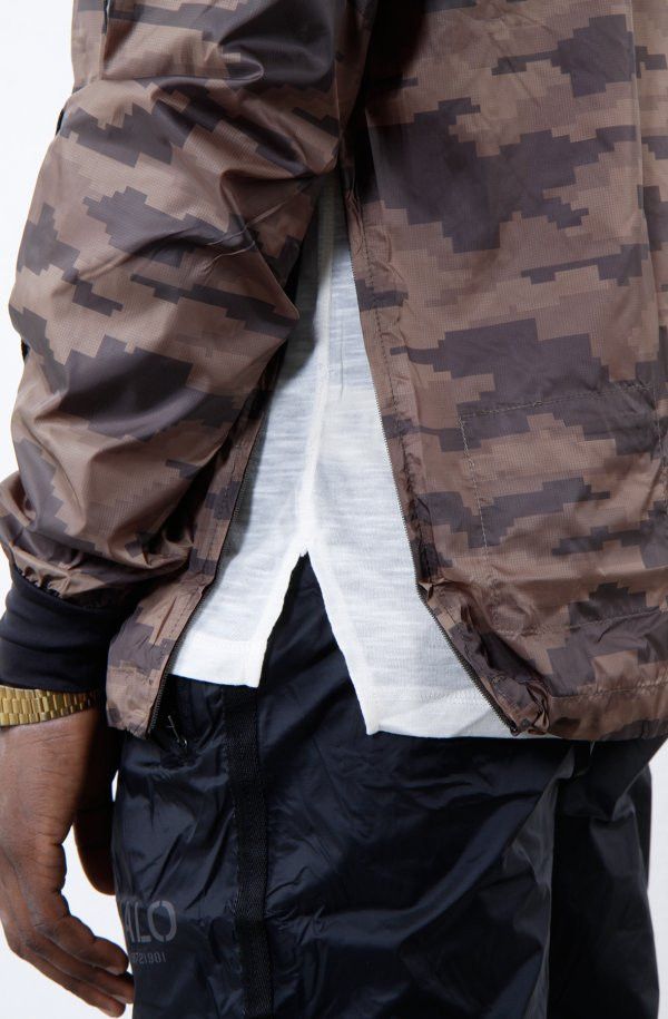 Halo halo tech stealth camo anorak Size US L / EU 52-54 / 3 - 9 Thumbnail