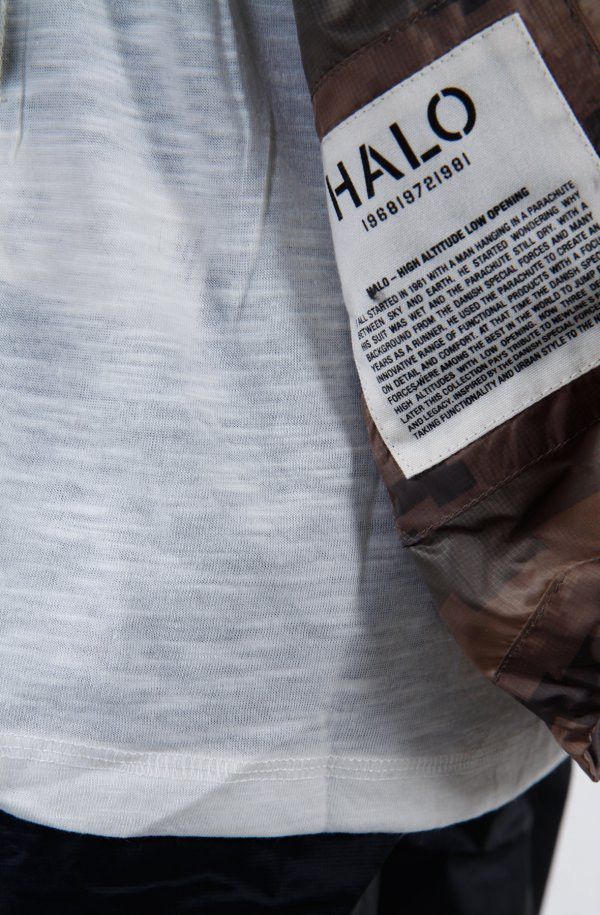 Halo halo tech stealth camo anorak Size US L / EU 52-54 / 3 - 8 Thumbnail