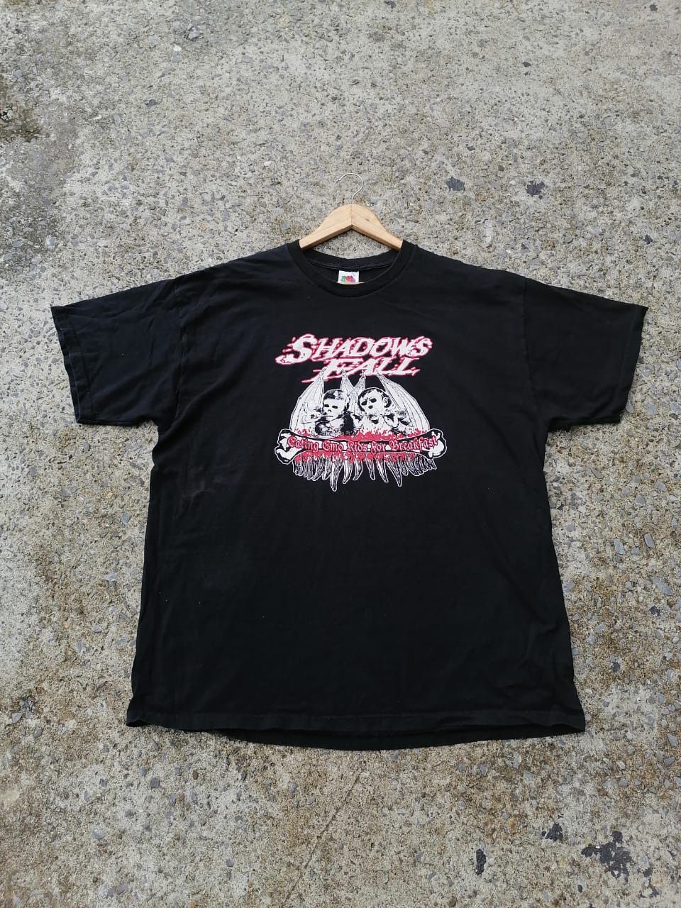 Band Tees × Fruit Of The Loom Shadows Fall Eating Emo Rids For Breakfast Tee Size US XL / EU 56 / 4 - 1 Thumbnail