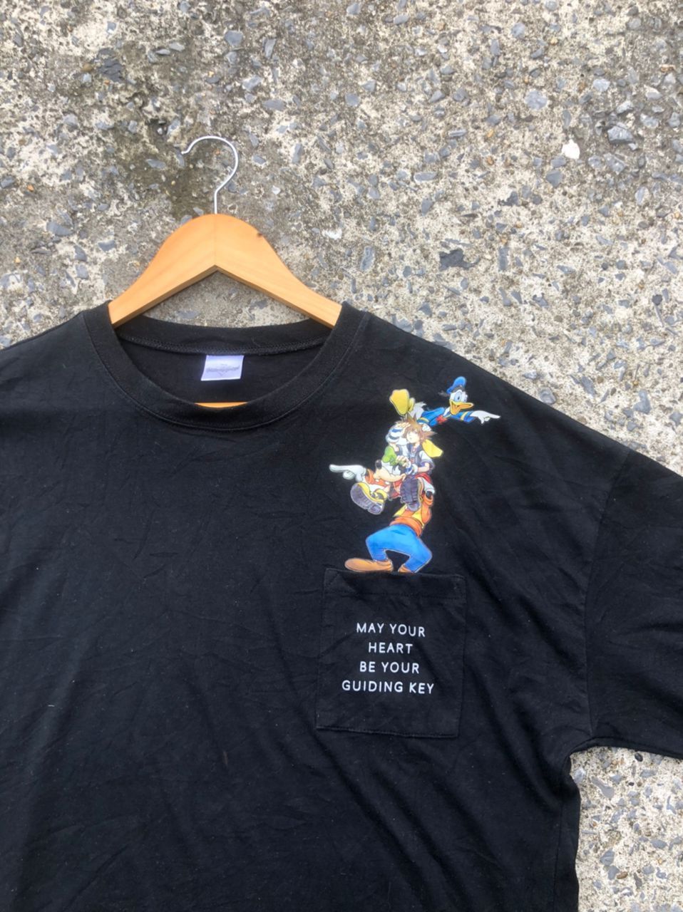 Anime × Disney Disney X Kingdom Hearts Pocket Tee Size US M / EU 48-50 / 2 - 2 Thumbnail