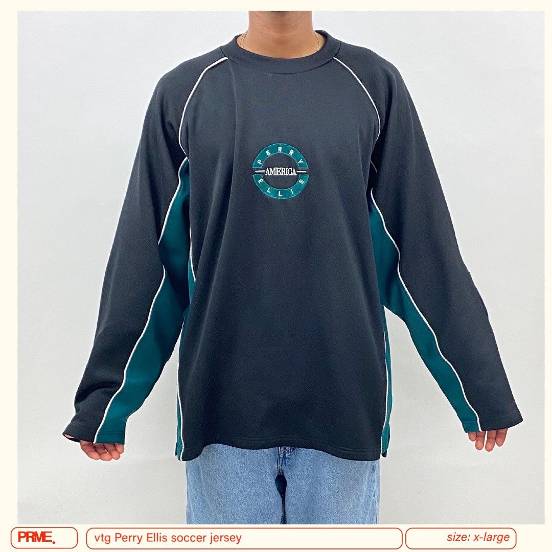 Perry Ellis × Vintage vintage 90s PERRY ELLIS AMERICA Soccer spellout jersey Size US XL / EU 56 / 4 - 7 Thumbnail
