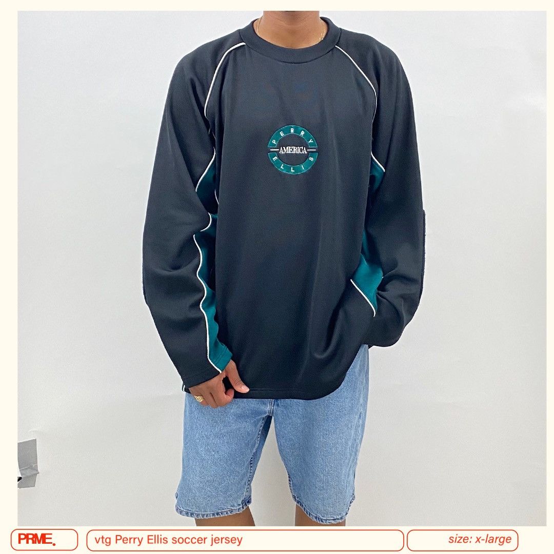 Perry Ellis × Vintage vintage 90s PERRY ELLIS AMERICA Soccer spellout jersey Size US XL / EU 56 / 4 - 4 Thumbnail