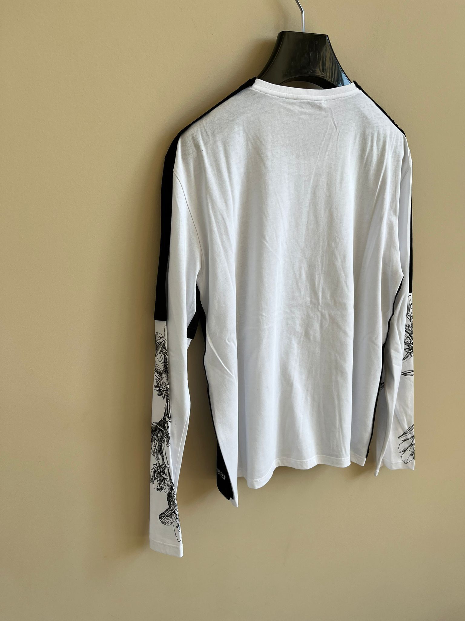 Alexander McQueen Long Sleeve Shirt in Black & White Size US M / EU 48-50 / 2 - 6 Thumbnail