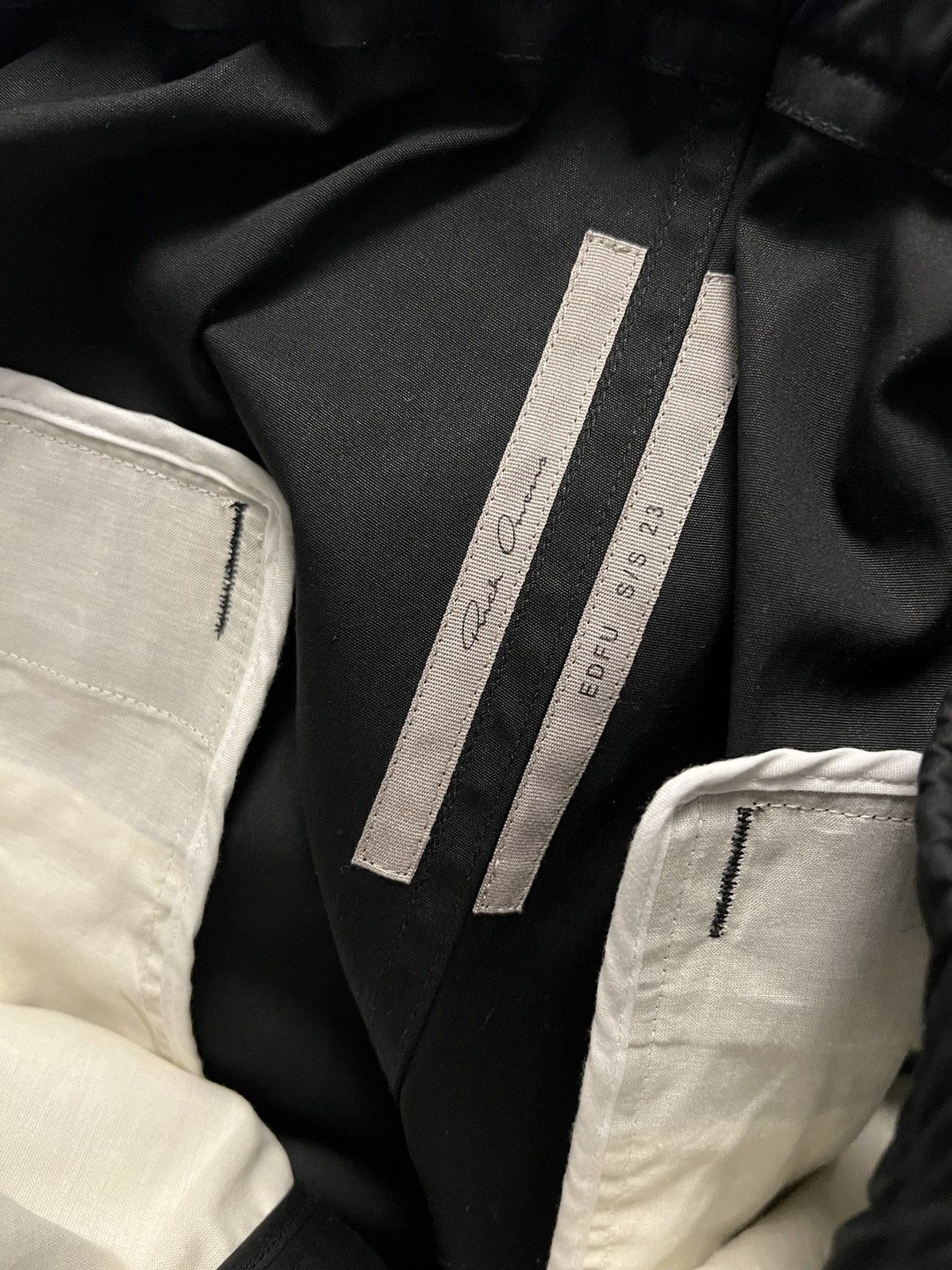 Rick Owens Rick owens bela cargo jumbo size 52 black edfu ss23 Size US 36 / EU 52 - 7 Thumbnail