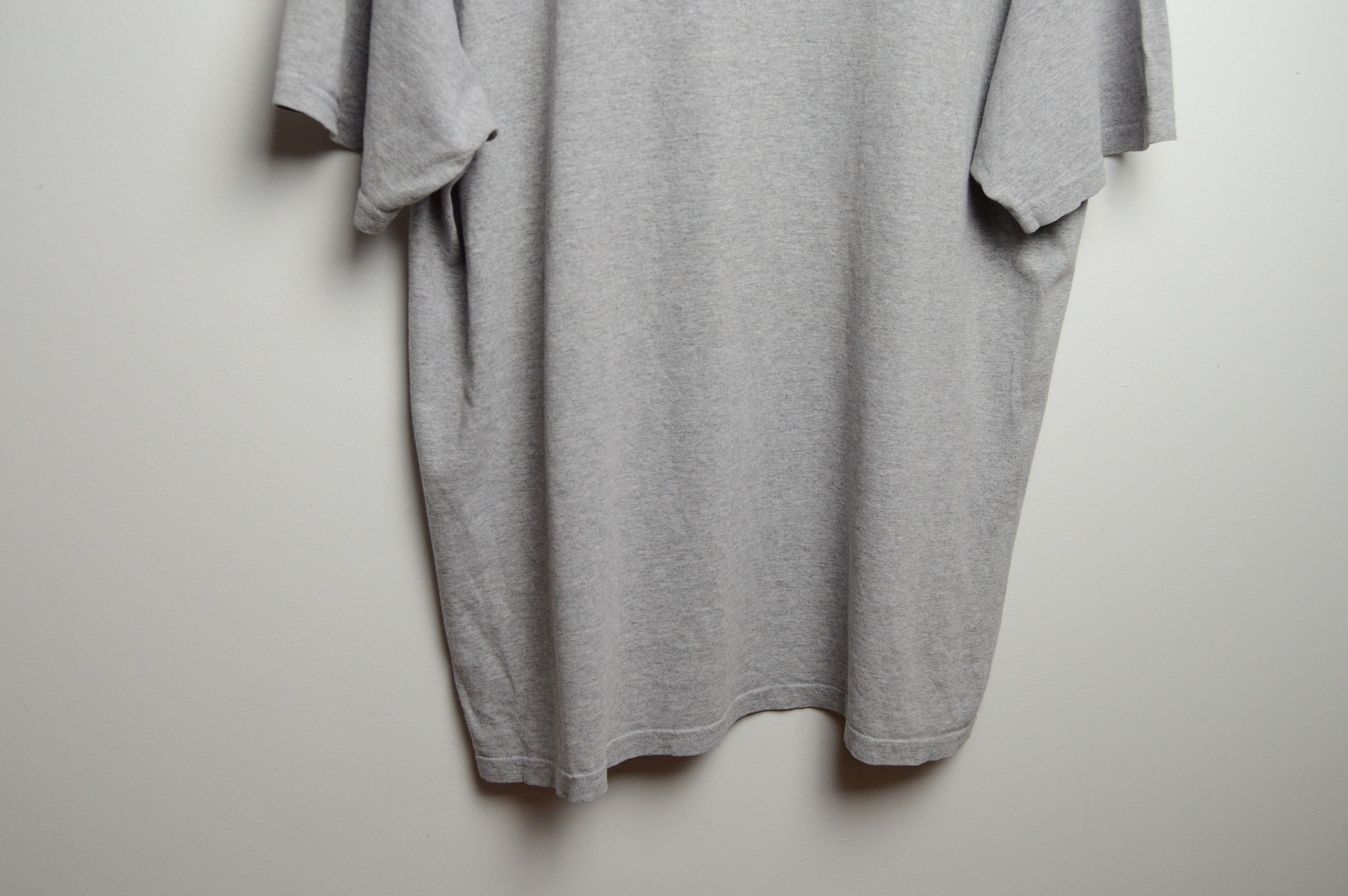 Band Tees 30 seconds to mars vintage 2010 this is war tee Size US L / EU 52-54 / 3 - 7 Thumbnail