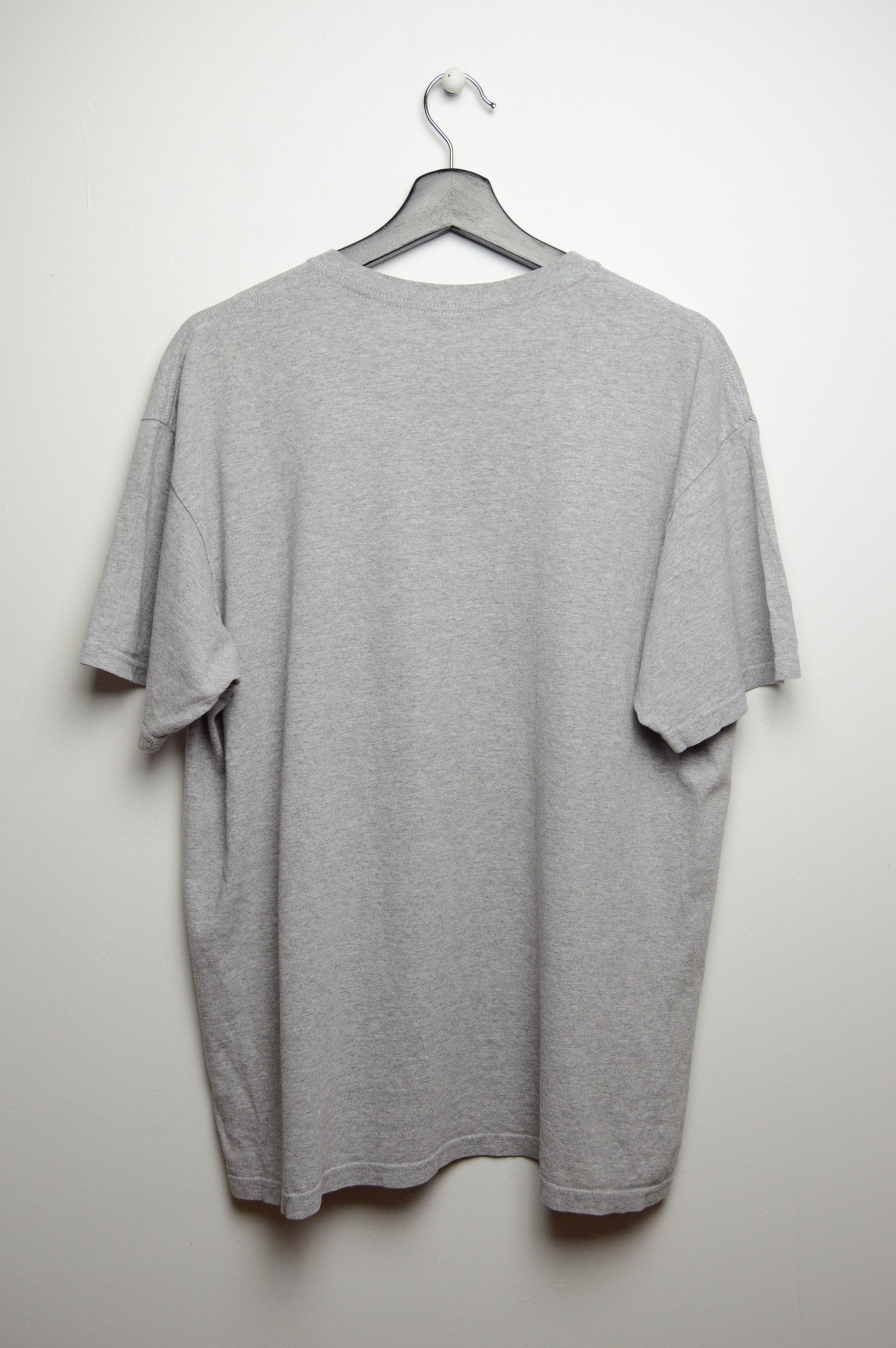 Band Tees 30 seconds to mars vintage 2010 this is war tee Size US L / EU 52-54 / 3 - 8 Thumbnail