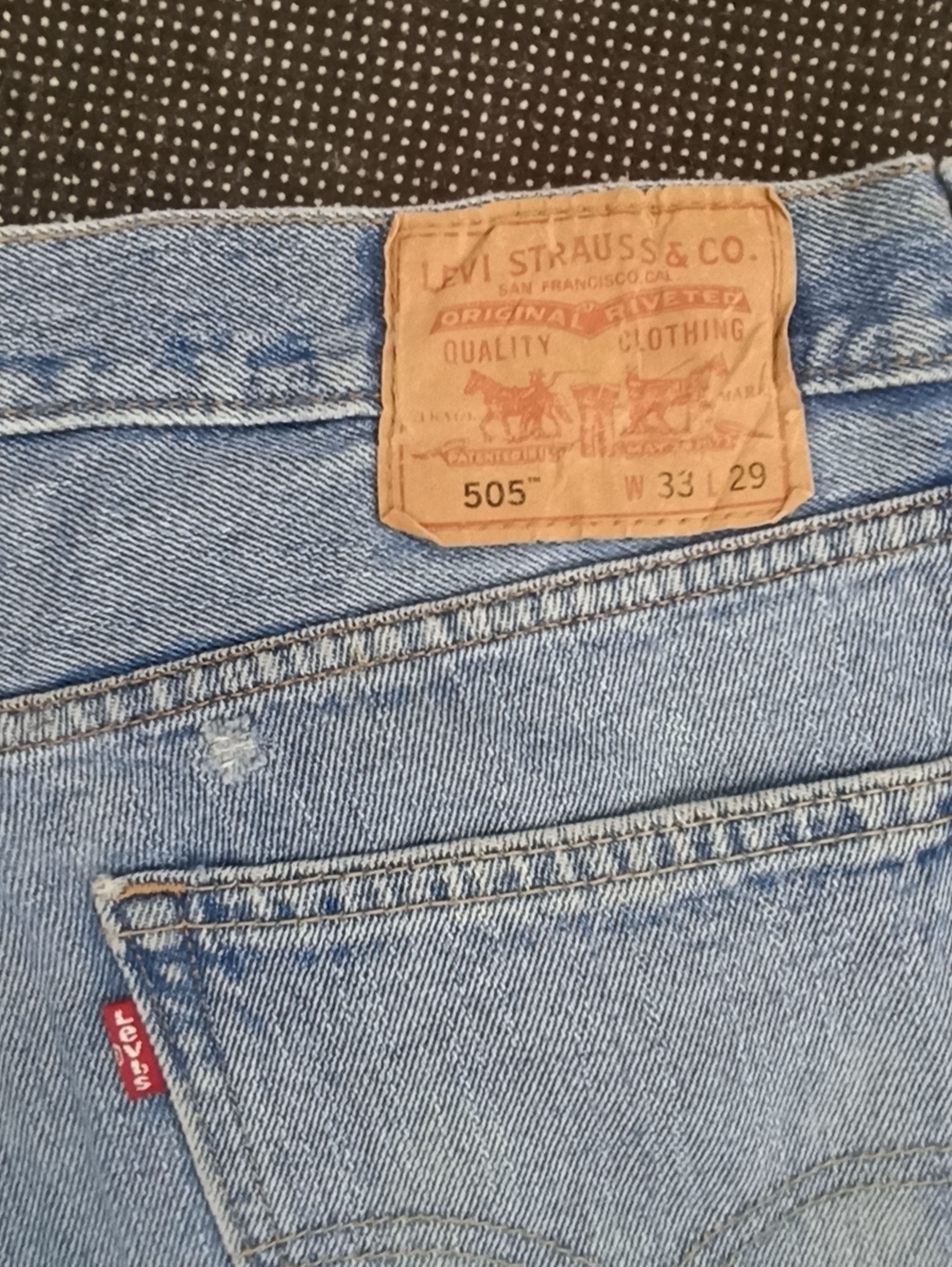 VINTAGE LEVIS 505 BLUE WASH JEANS -J312