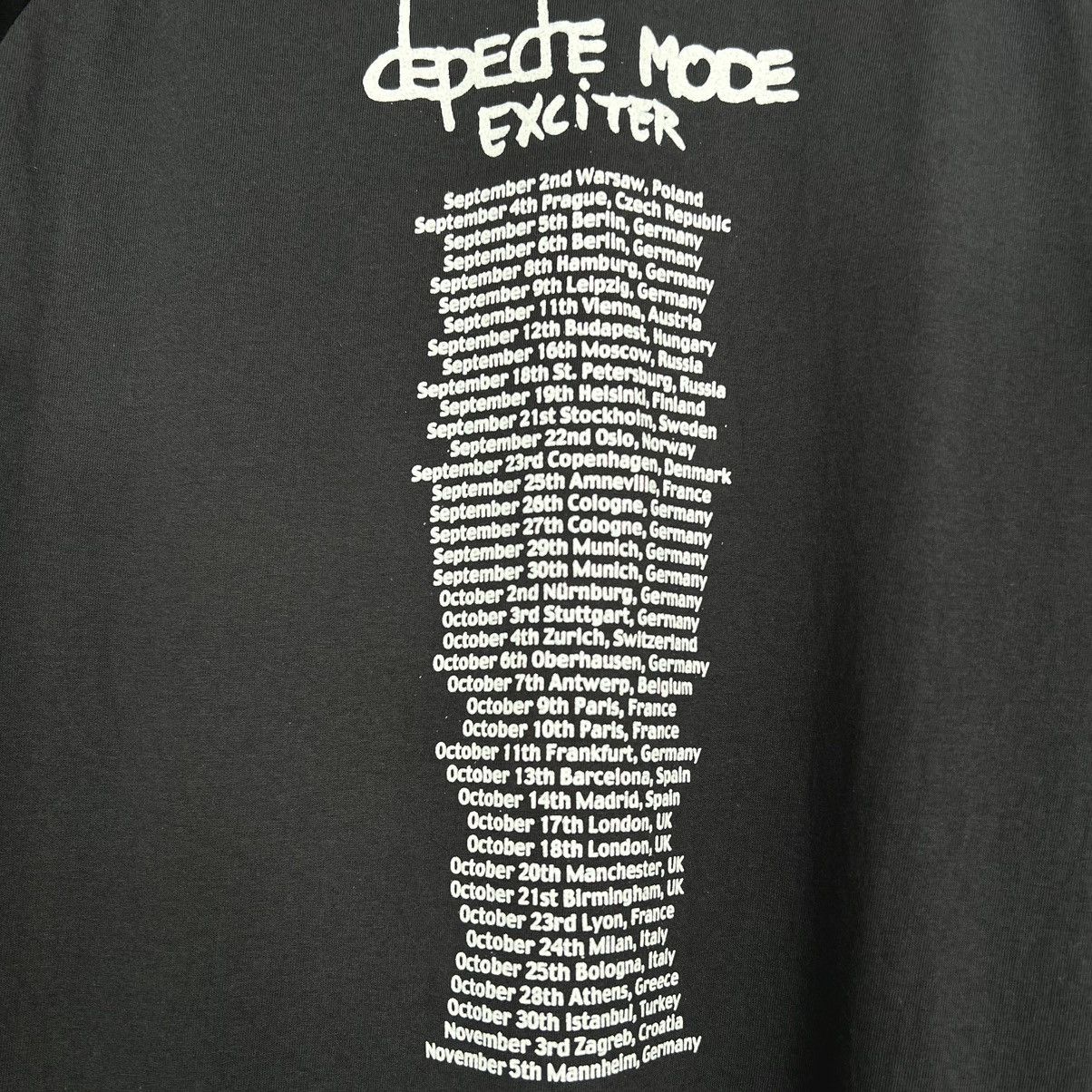 Band Tees Vintage 2001 Depeche Mode ‘Exciter Tour’ Raglan LS Shirt Size US XL / EU 56 / 4 - 6 Thumbnail