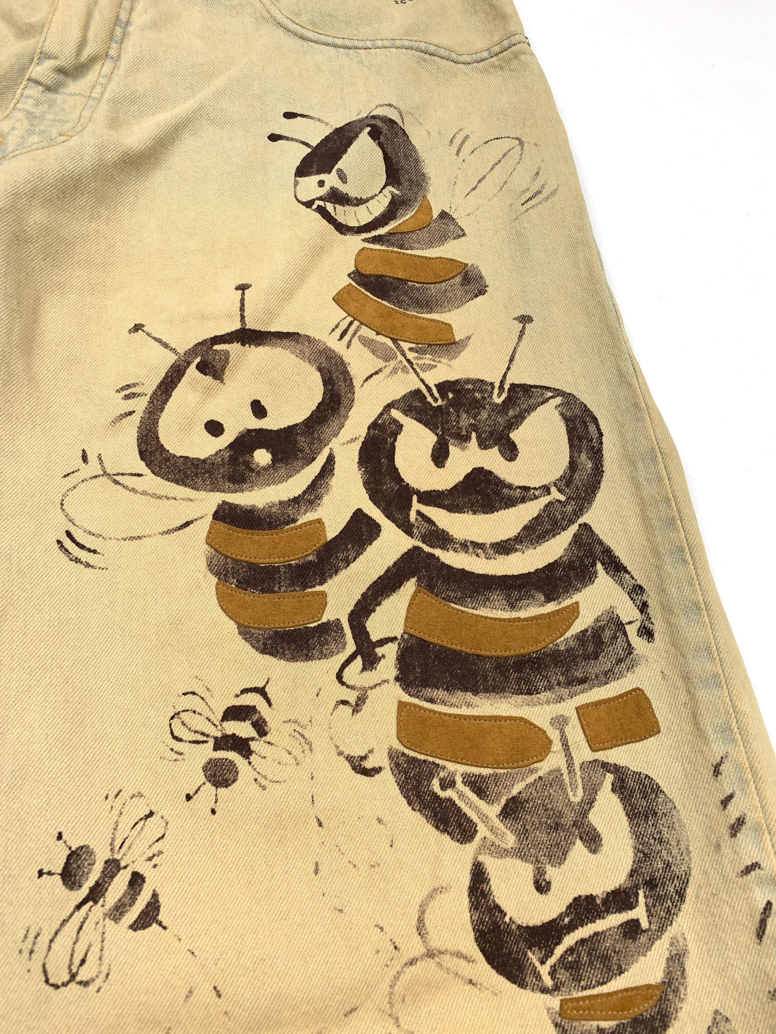 90s Bumble Bee Stamp Patchwork Sandwash Denim Jeans