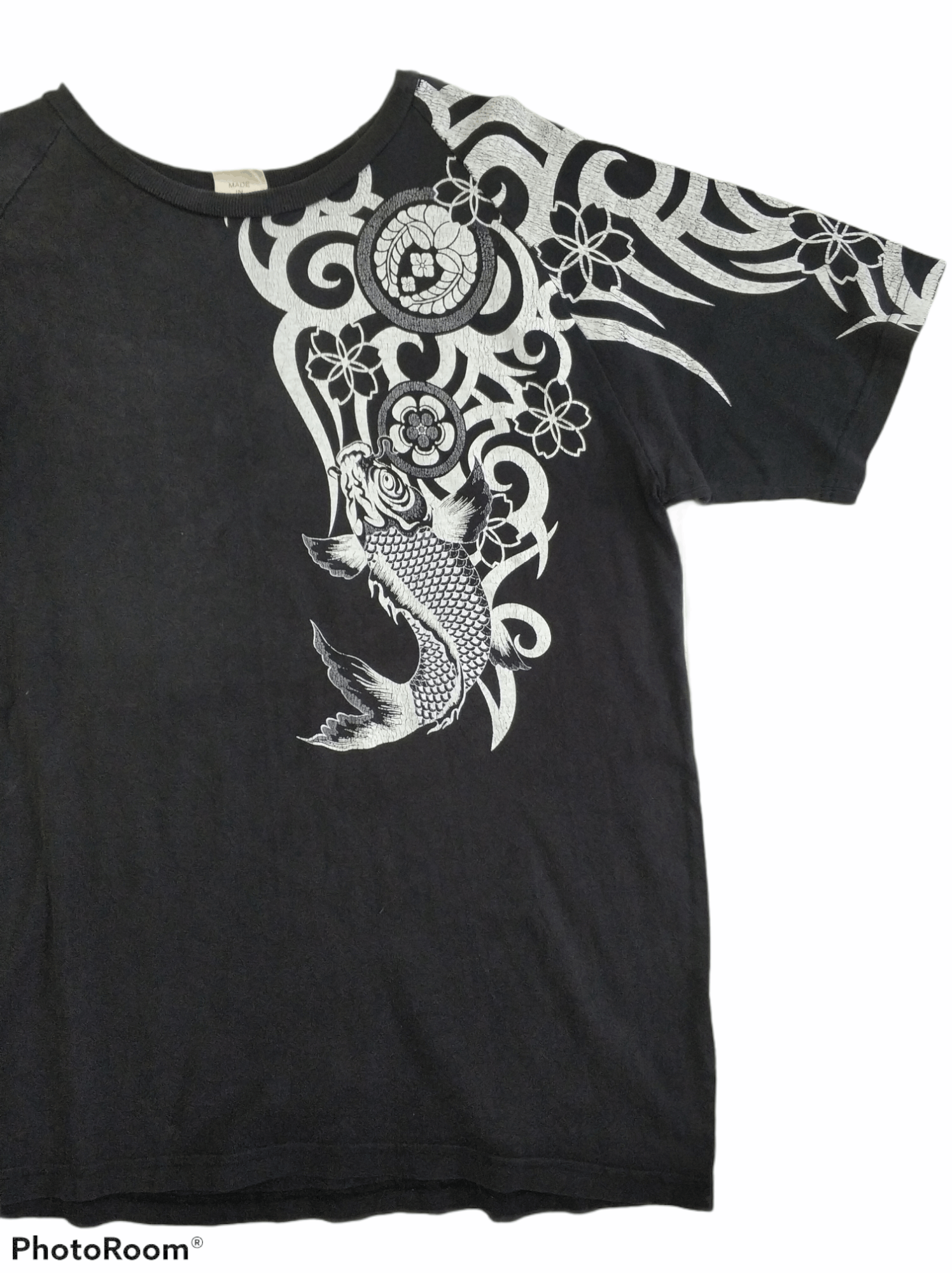 Japanese Brand 🔥Overprint Faded Tattoo Koi Fish Tees Size US M / EU 48-50 / 2 - 4 Thumbnail