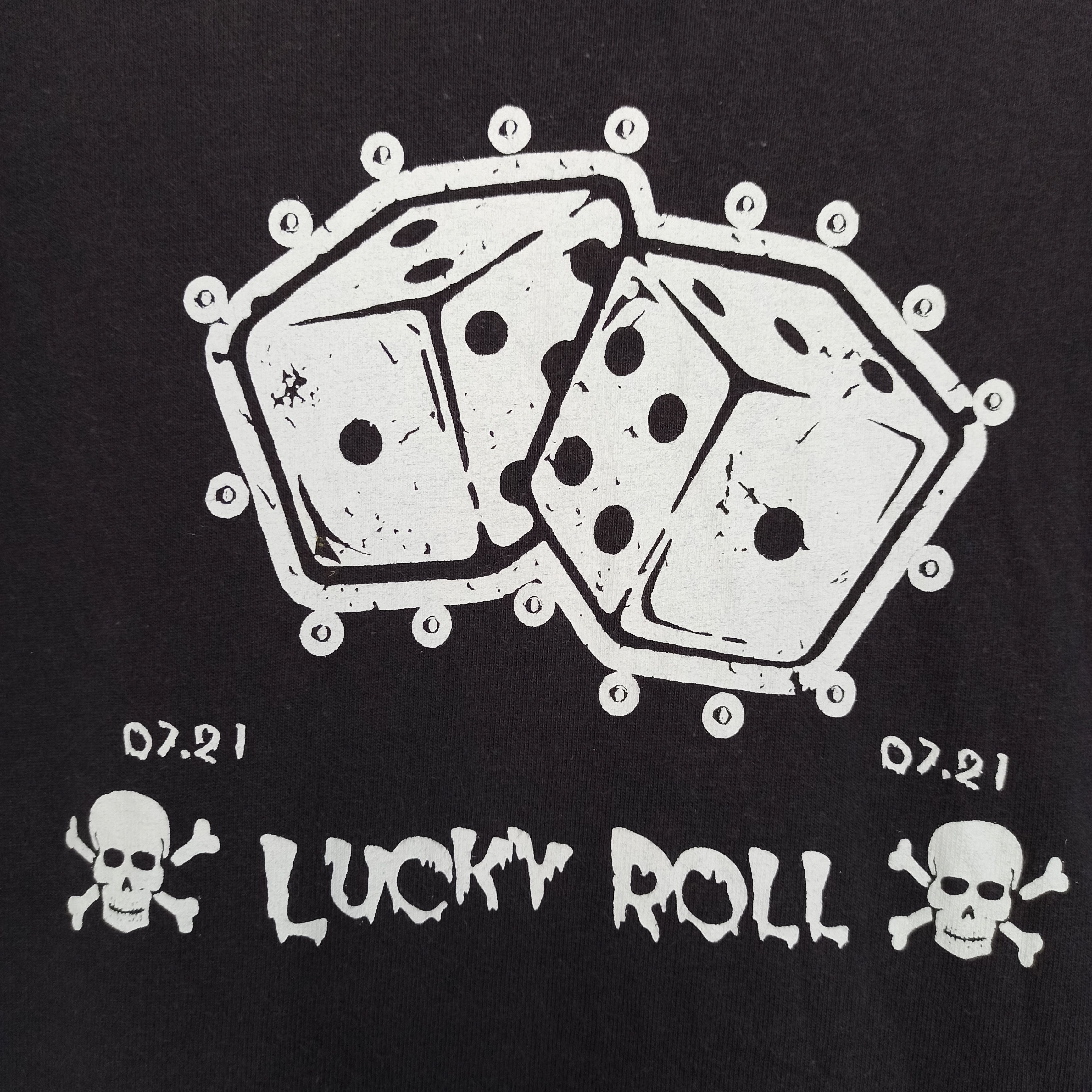 Vintage Von Dutch Lucky Roll Big Logo Skulls t shirt Size US M / EU 48-50 / 2 - 3 Thumbnail