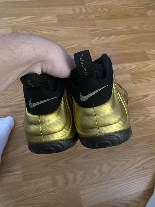 Nike Metallic gold foams | Grailed