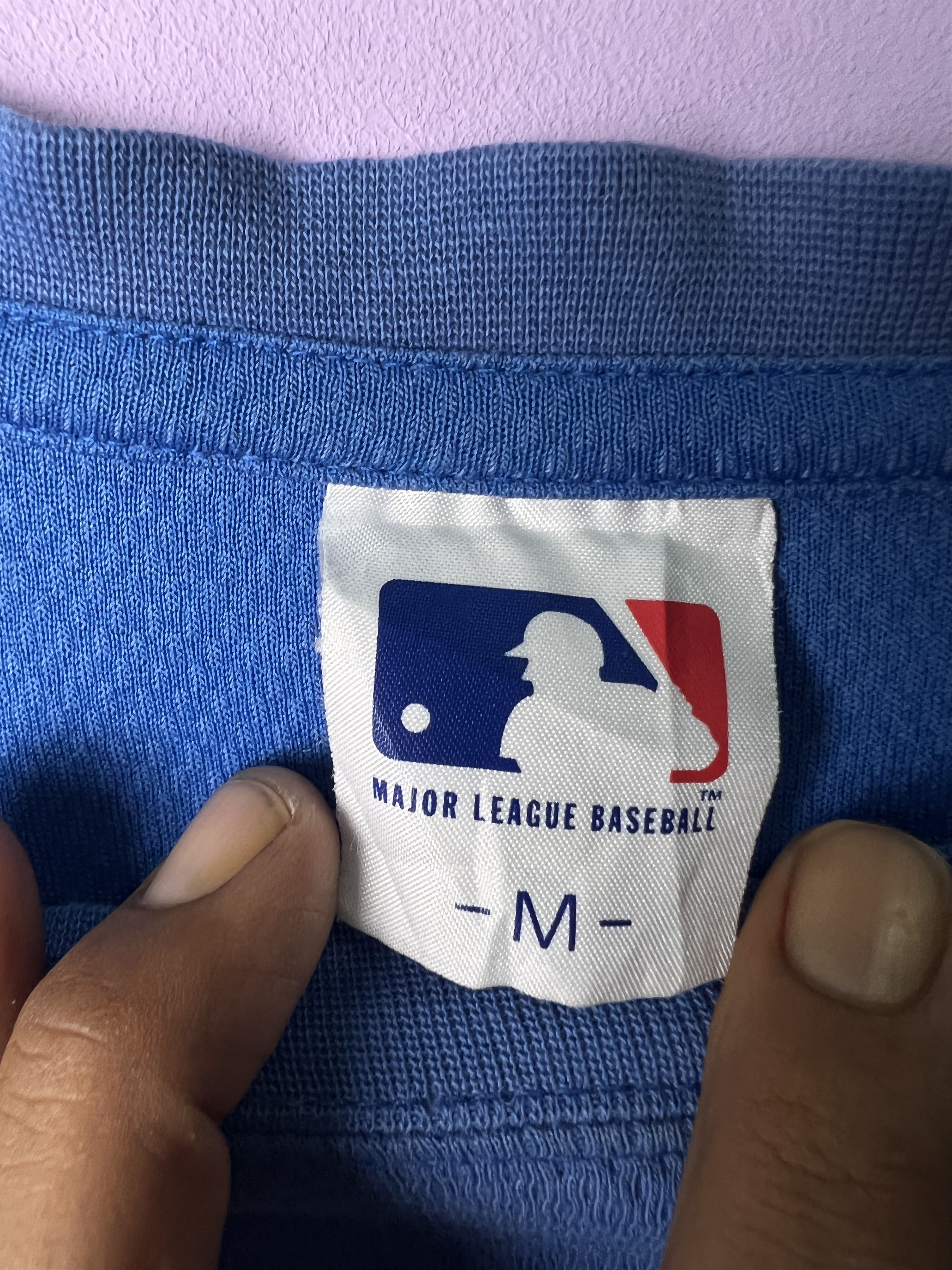 MLB 🔥Rare Uniqlo LA Dodgers Long Sleeves Tees Size US M / EU 48-50 / 2 - 13 Thumbnail