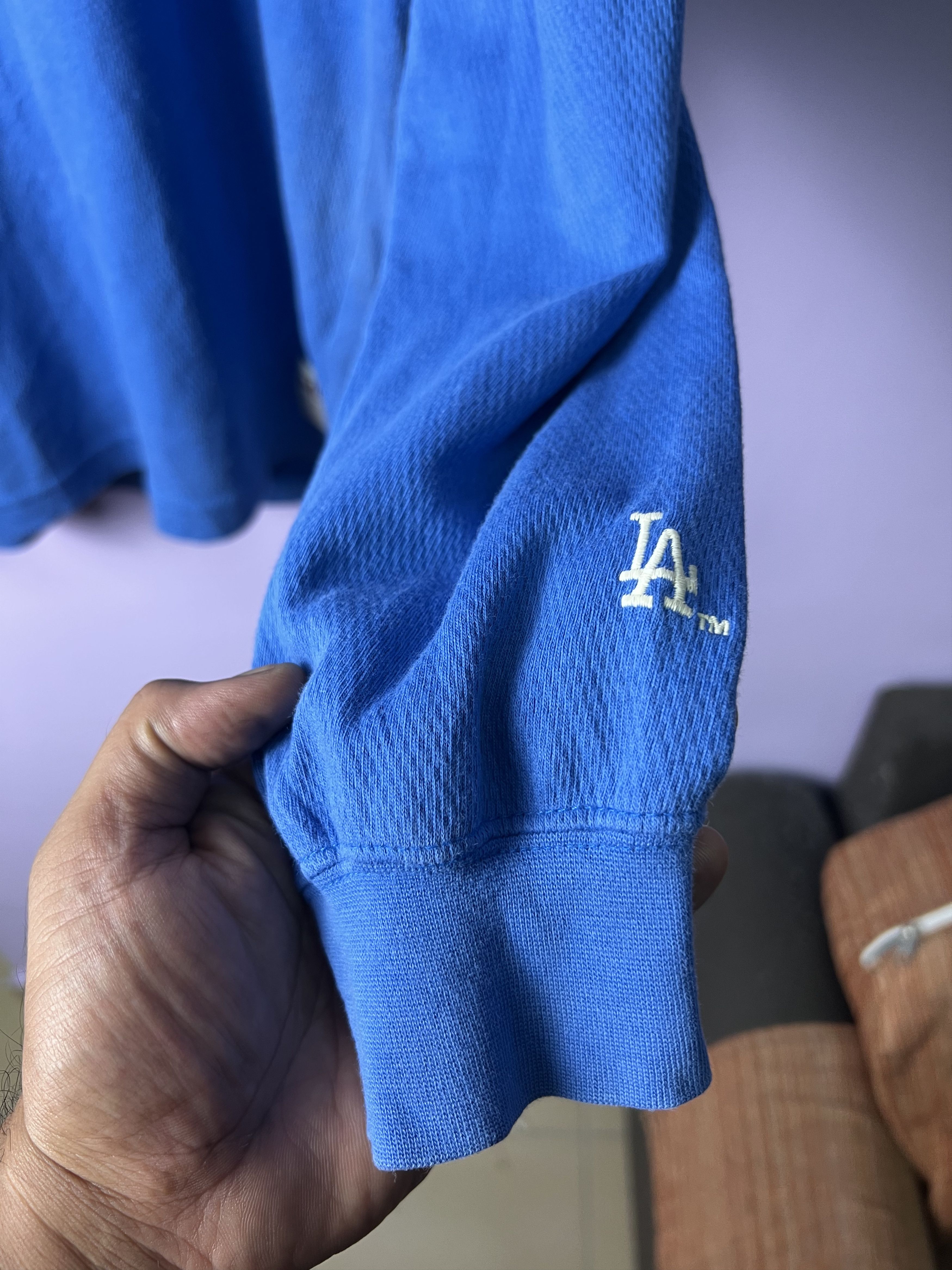 MLB 🔥Rare Uniqlo LA Dodgers Long Sleeves Tees Size US M / EU 48-50 / 2 - 8 Thumbnail