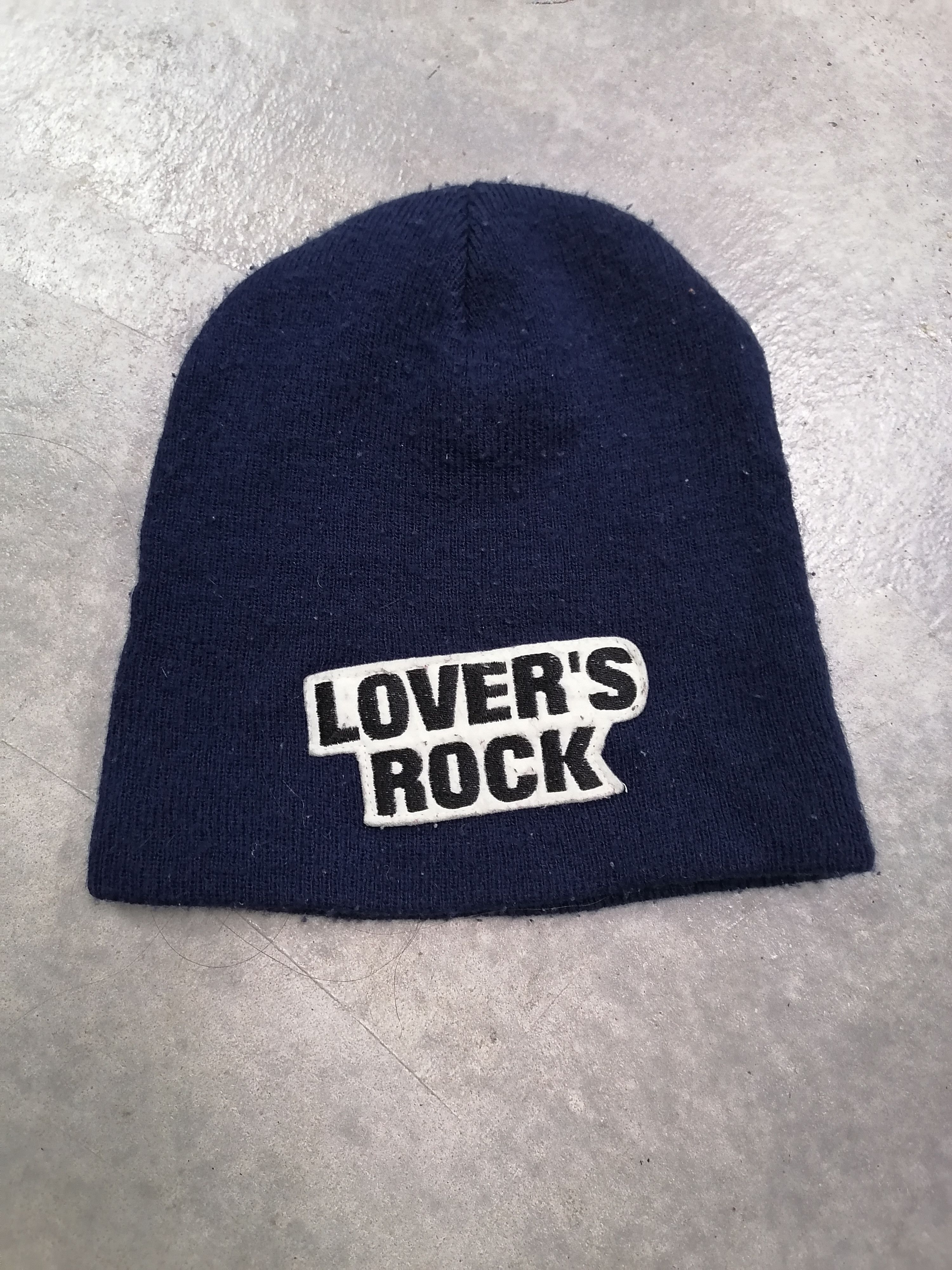 Bones × Japanese Brand Rare Super Lover Lovers Rock Skull Bones Patches Beanie Hats Size ONE SIZE - 3 Thumbnail