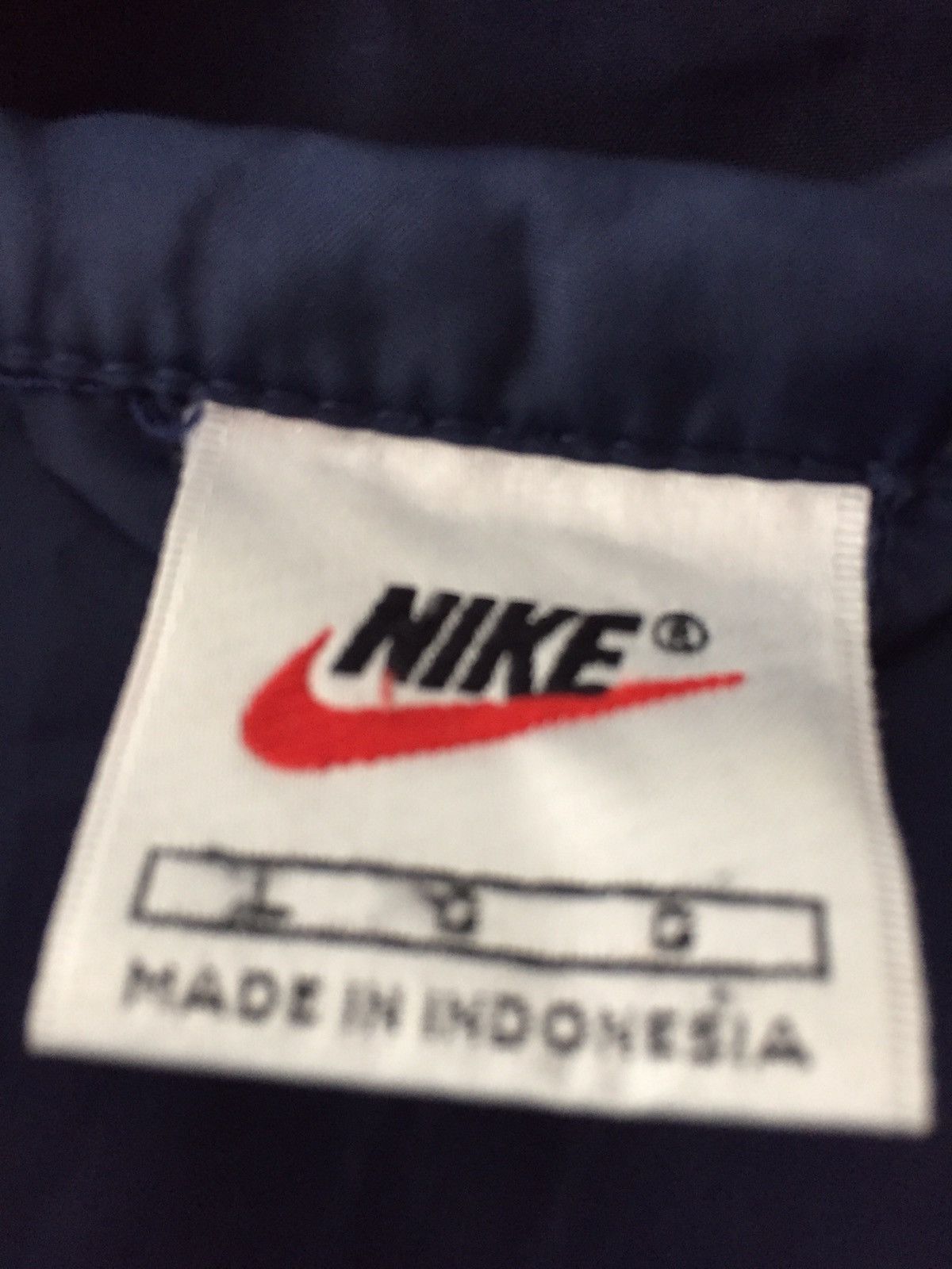 Nike × Vintage Silver Tag nike Swoosh big logo Sweater Size US L / EU 52-54 / 3 - 5 Thumbnail