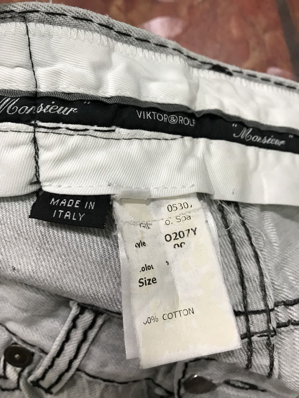Viktor & Rolf Italian Designer Viktor & Rolf Faded Jeans Made In Italy Size US 32 / EU 48 - 8 Thumbnail
