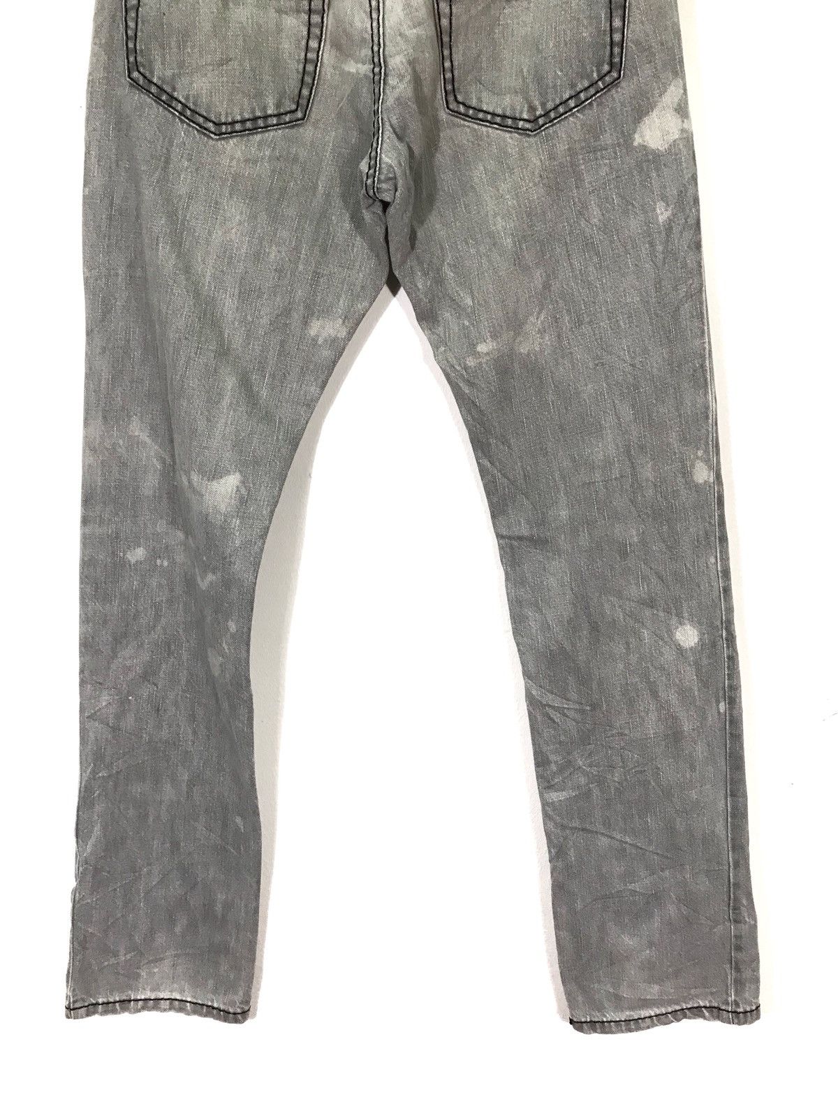 Viktor & Rolf Italian Designer Viktor & Rolf Faded Jeans Made In Italy Size US 32 / EU 48 - 6 Thumbnail