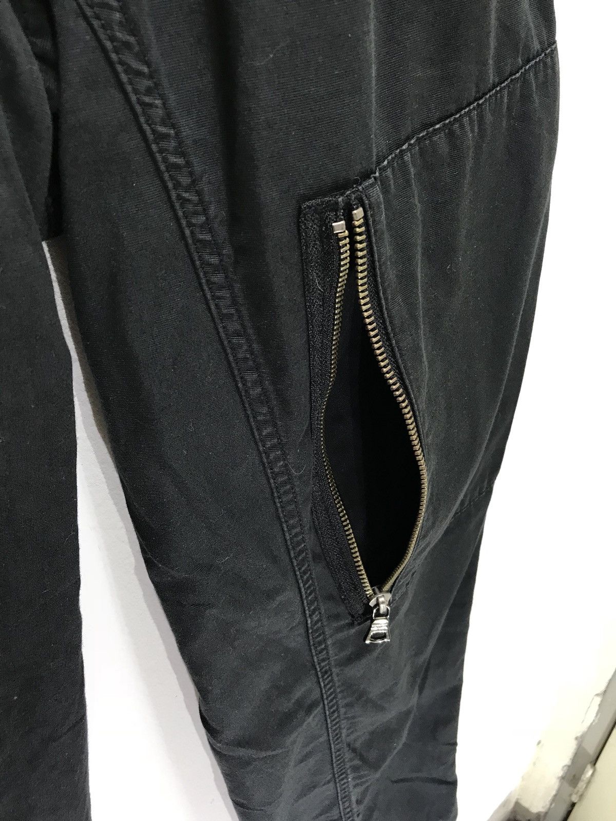 Burberry Burberry Blue Label Cargo Pant Black Regular Size US 31 - 5 Thumbnail