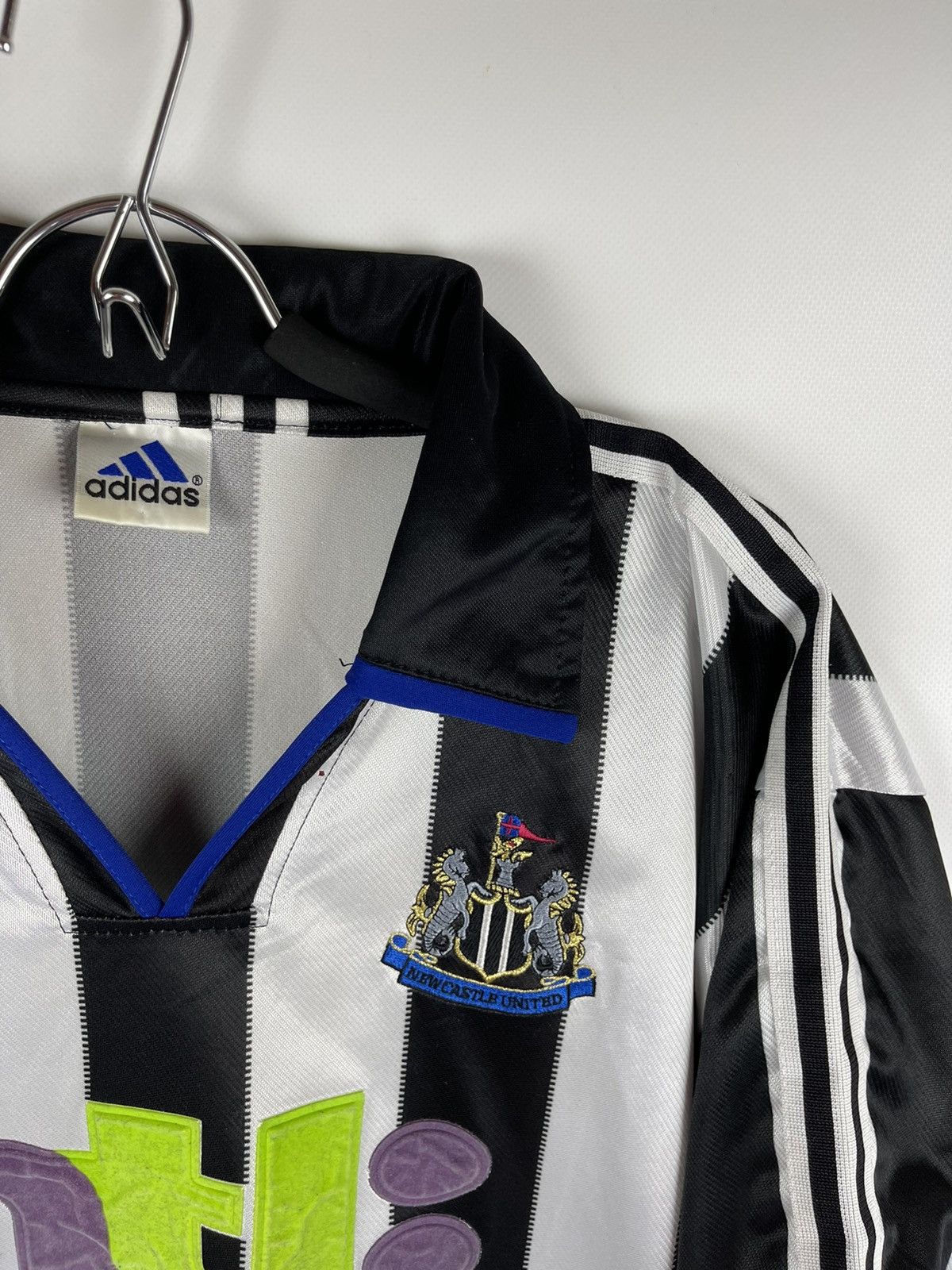 Adidas Adidas Newcastle 2000 01 home soccer jersey football shirt Size US L / EU 52-54 / 3 - 5 Thumbnail