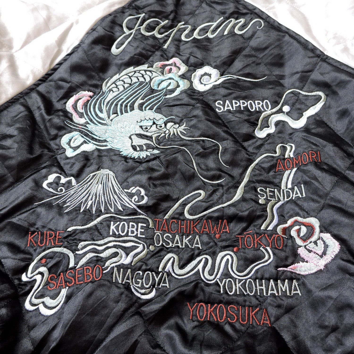 Japanese Brand HOUSTON JAPANESE MAP DRAGON RYU SUKAJAN Size US M / EU 48-50 / 2 - 7 Thumbnail