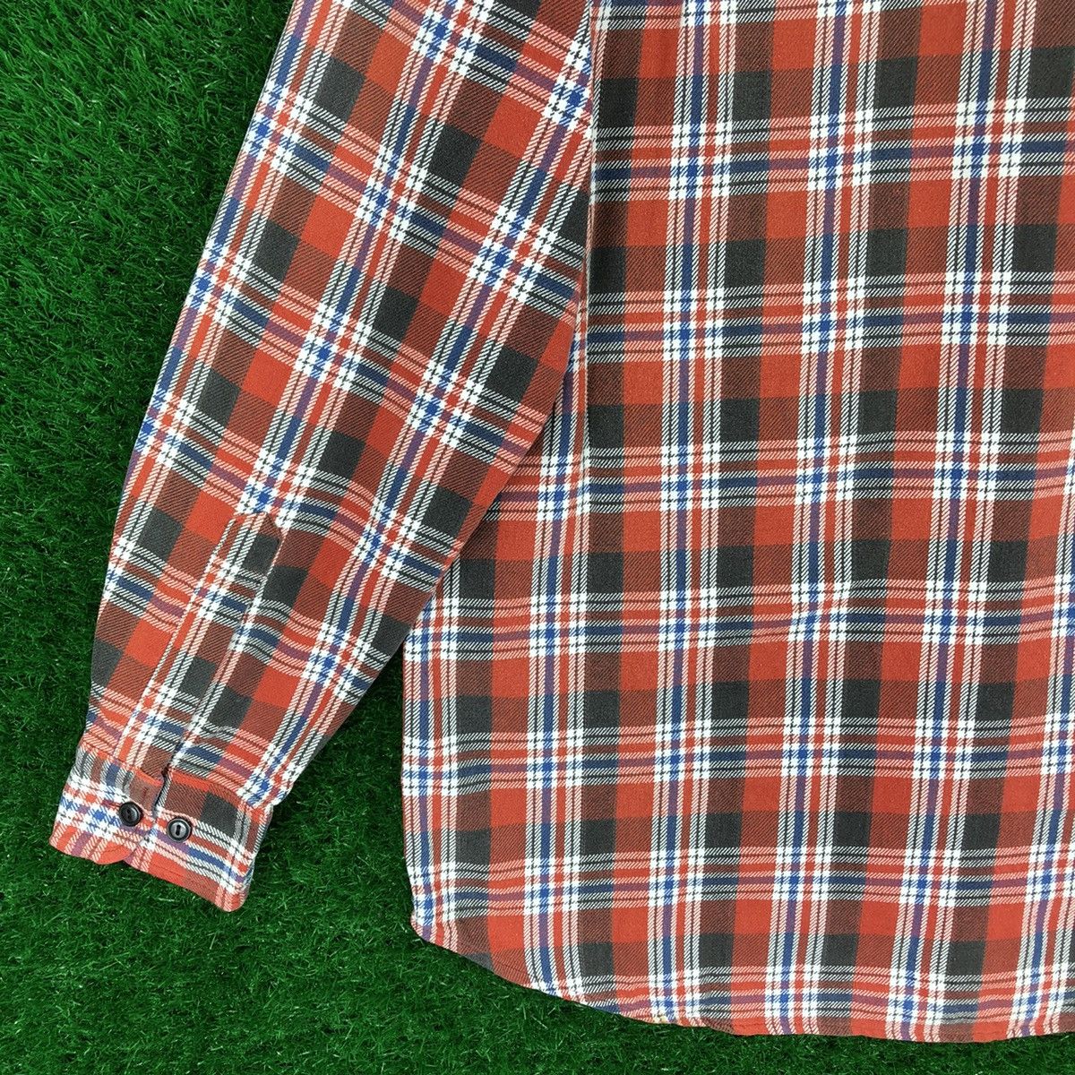 Flannel Vintage 80's Flannel Checkered Single Pocket Cat eye Button Size US L / EU 52-54 / 3 - 6 Thumbnail