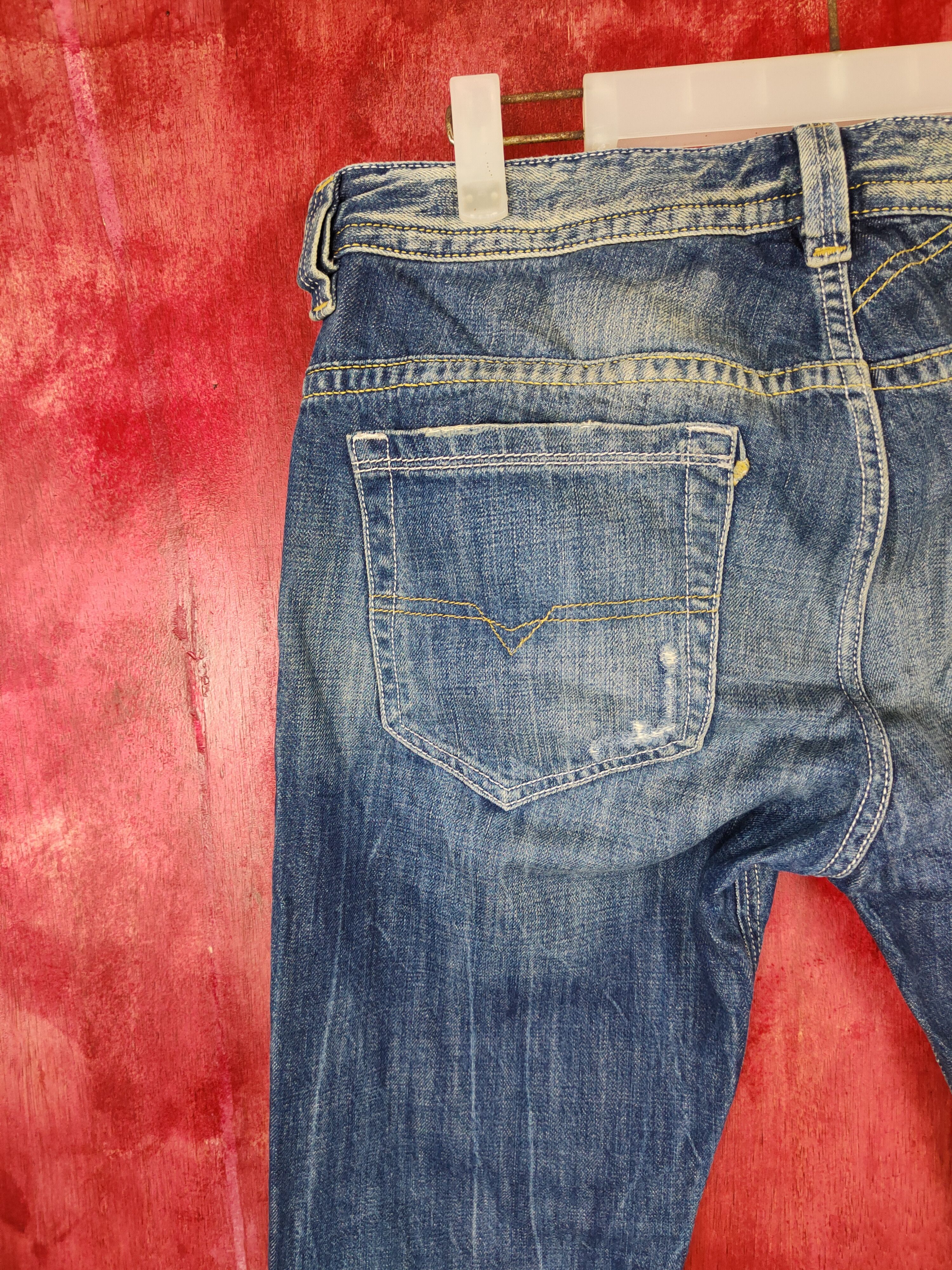 Diesel Diesel Blue faded distressed denim Jeans #4938 Size 29" - 9 Thumbnail