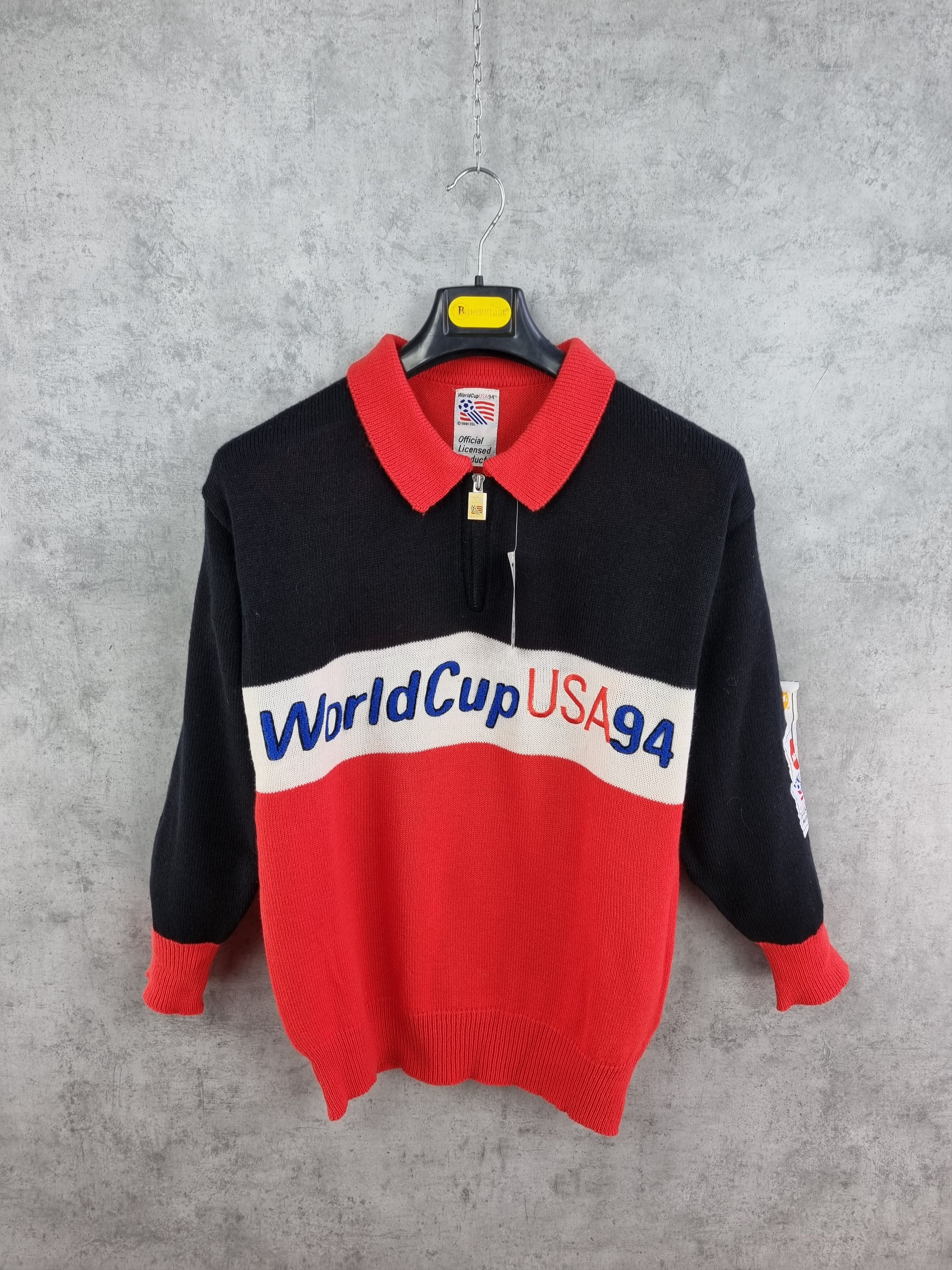 Other Rare World Cup USA '94 New with Tags Sweater Size US M / EU 48-50 / 2 - 1 Thumbnail