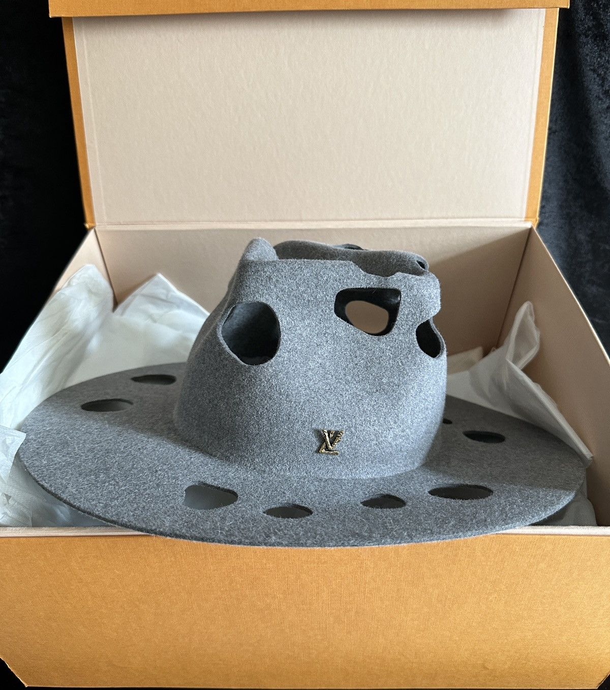 lv cheese hat