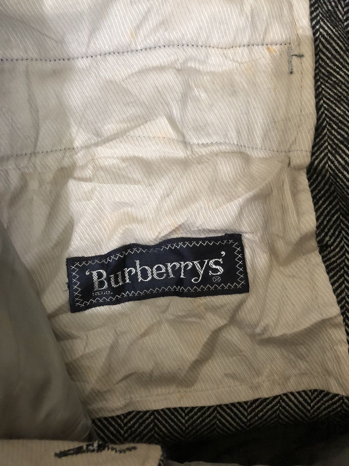Burberry Vintage Burberry’s Herringbone Wool Casual Pant Size US 30 / EU 46 - 8 Thumbnail