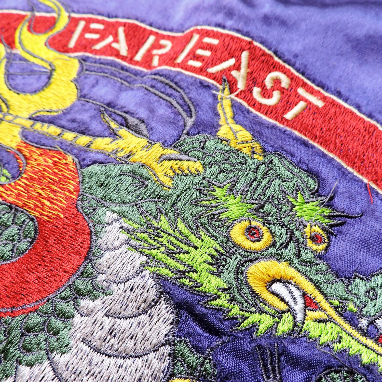 Avirex AVIREX 'FAR EAST, ORIENTAL BEAST' DRAGON TORA SUKAJAN Size US L / EU 52-54 / 3 - 18 Thumbnail