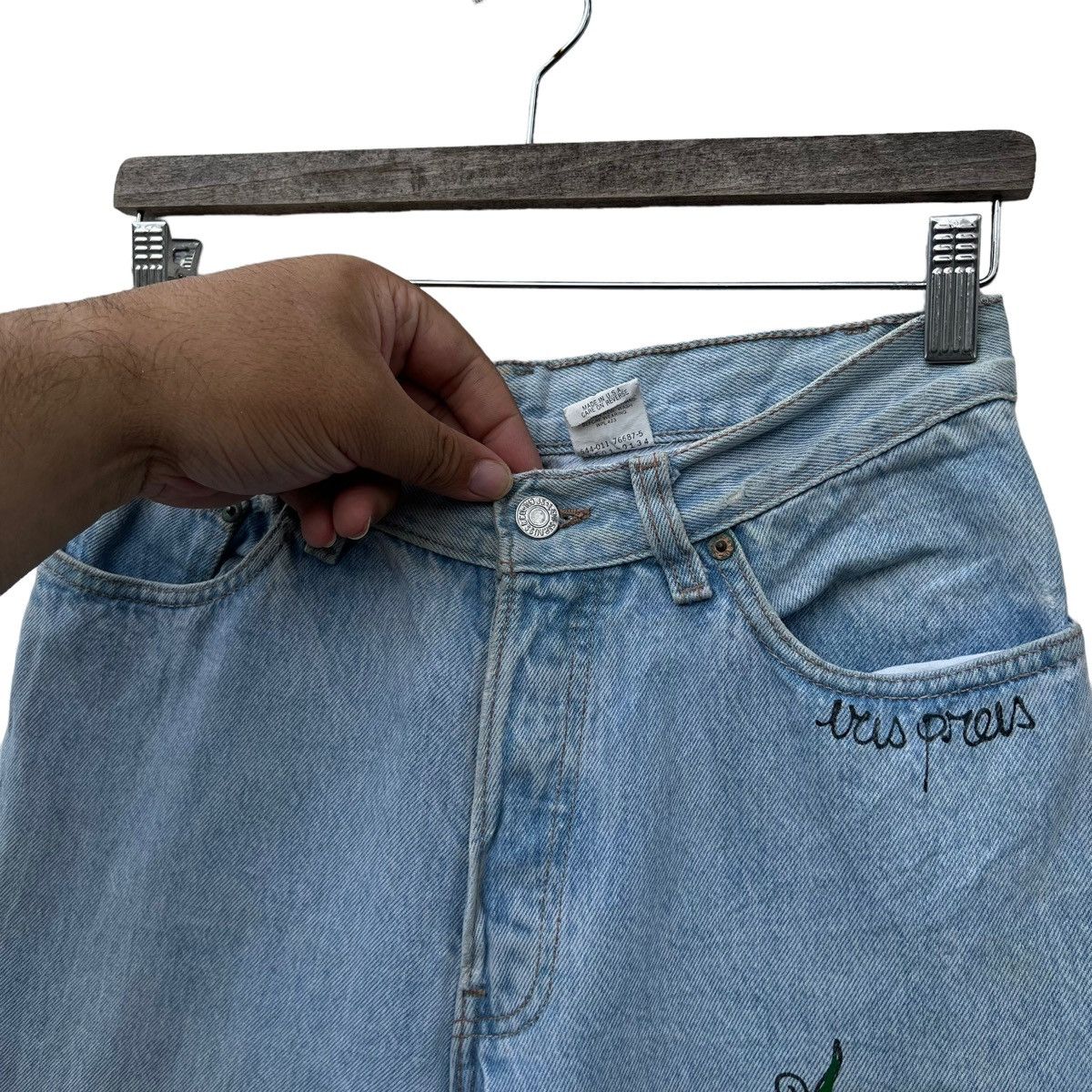 Levi's VINTAGE LEVI’S JEANS DENIM FULL PRINT SUN FLOWERS Size 30" / US 8 / IT 44 - 7 Thumbnail