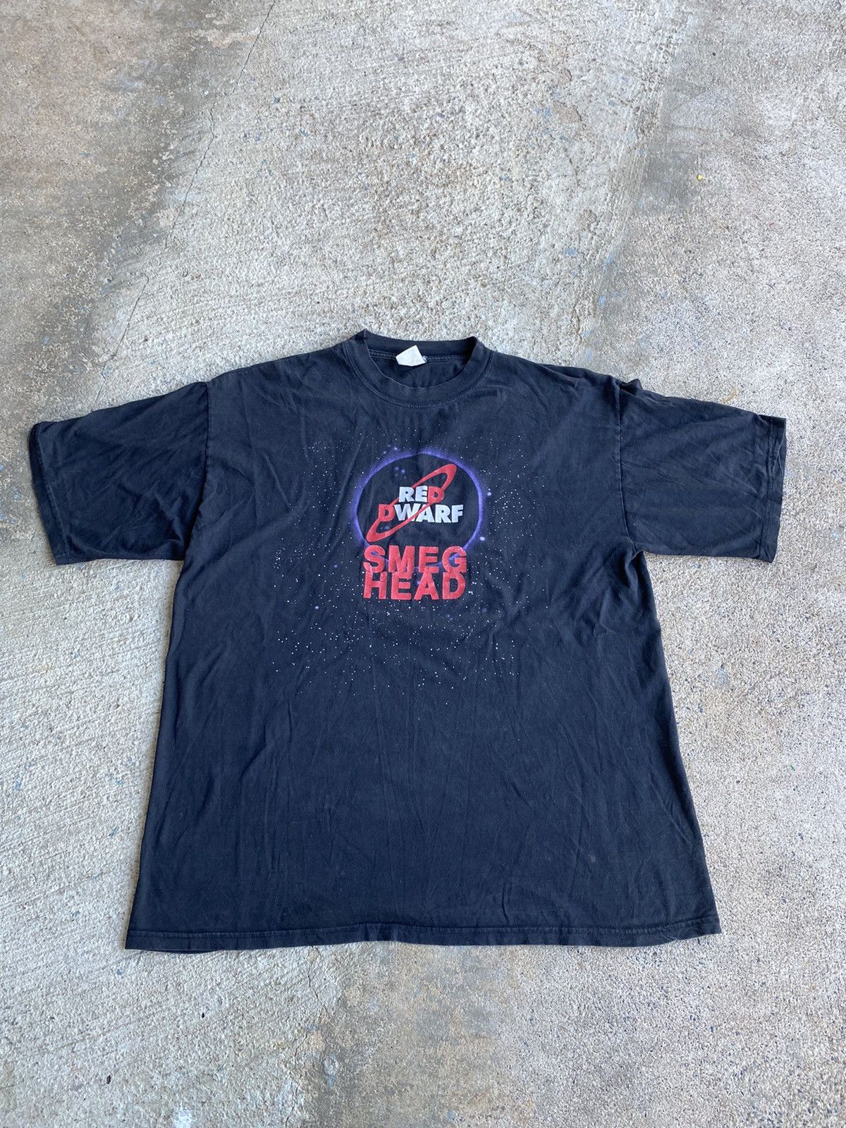 Vintage Vintage 90’s Red Dwarf Smeg TV Sci Fi Faded Shirt Size US XL / EU 56 / 4 - 1 Thumbnail