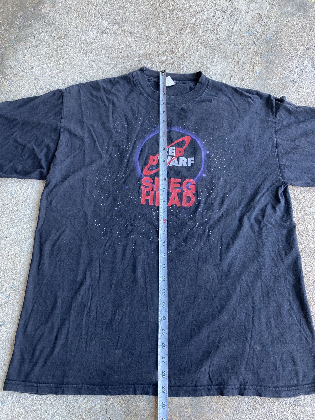 Vintage Vintage 90’s Red Dwarf Smeg TV Sci Fi Faded Shirt Size US XL / EU 56 / 4 - 11 Thumbnail
